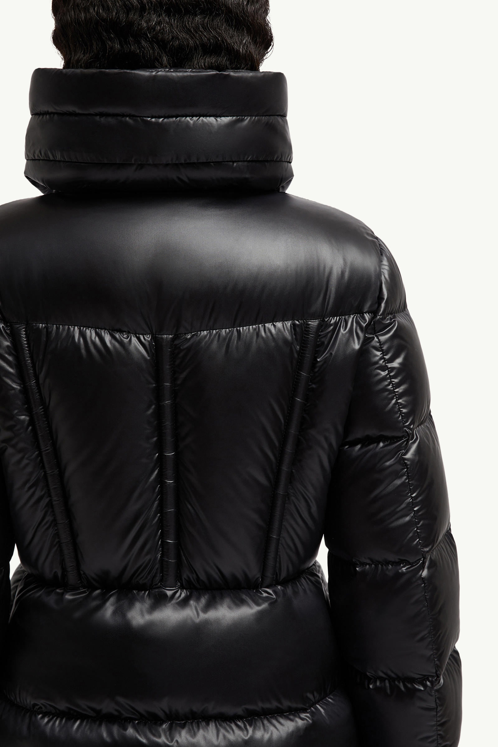 Douro Hooded Short Down Jacket Women Black Moncler 7