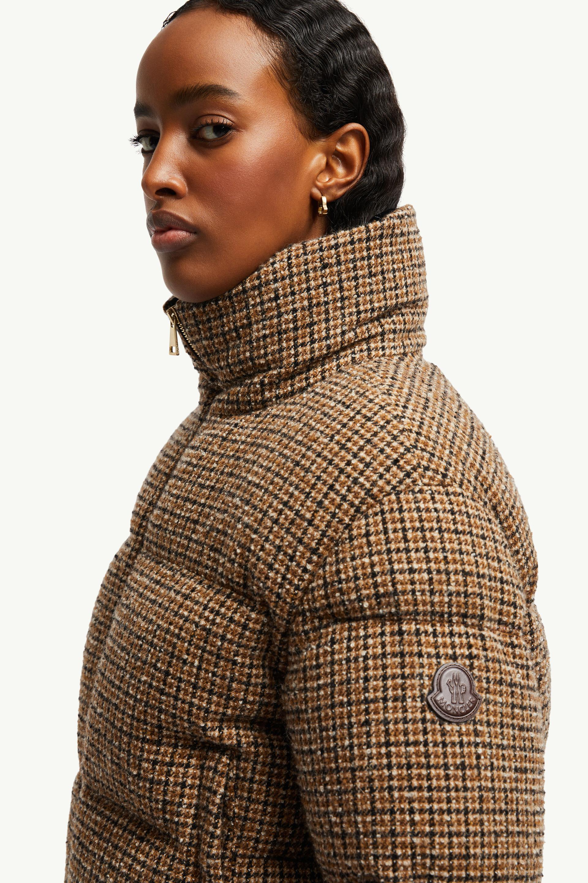 Seboune Wool Bouclé Short Down Jacket Women Beige & Black Moncler 1