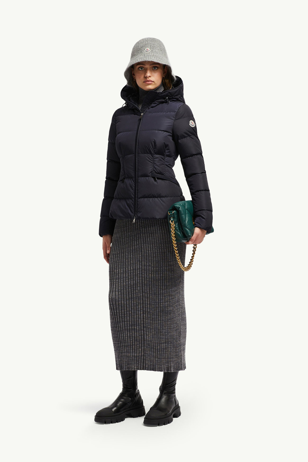 Avoce Hooded Short Down Jacket Women Night Blue Moncler 0