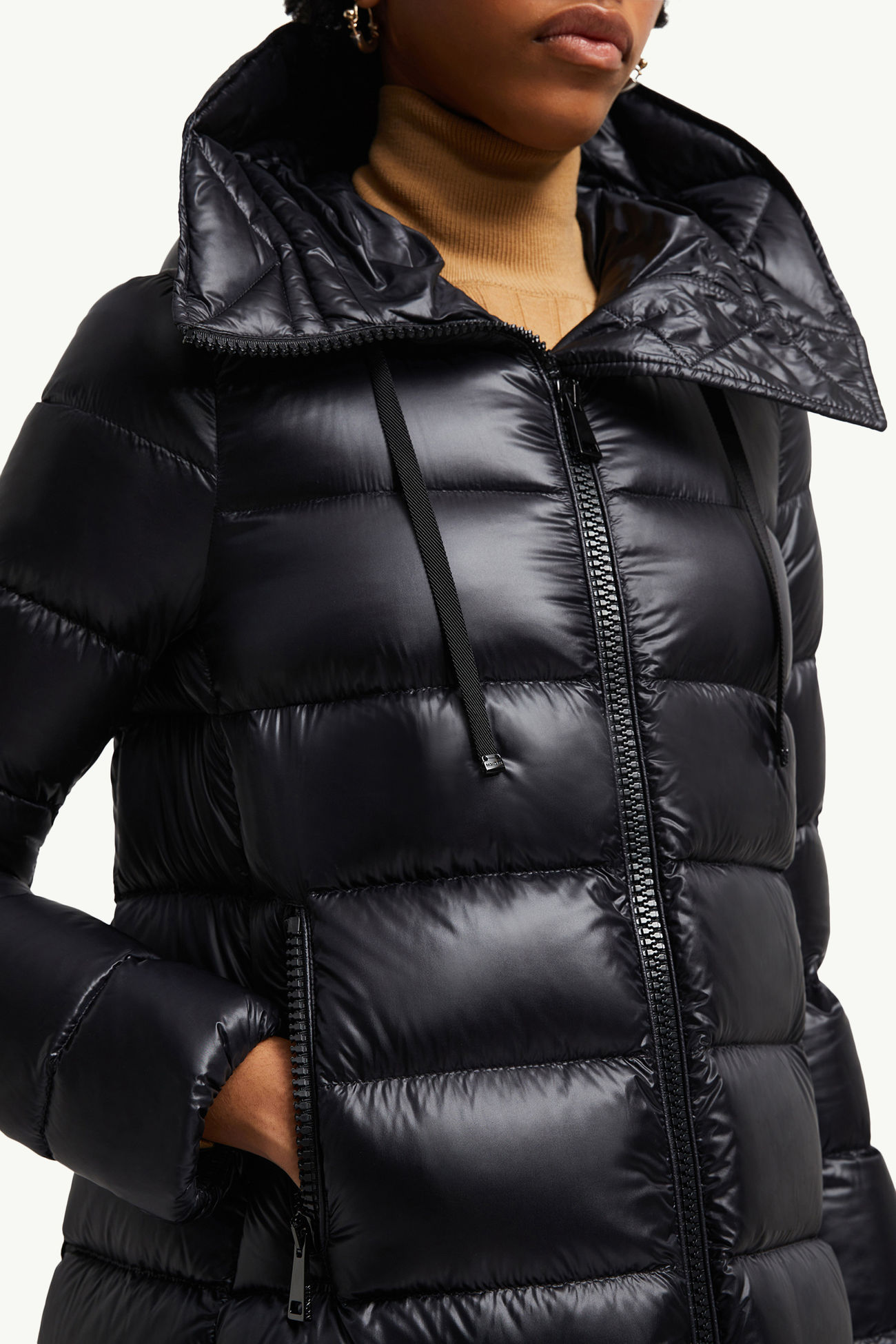 Suyen mittellange Daunenjacke mit Kapuze Damen Schwarz Moncler 5