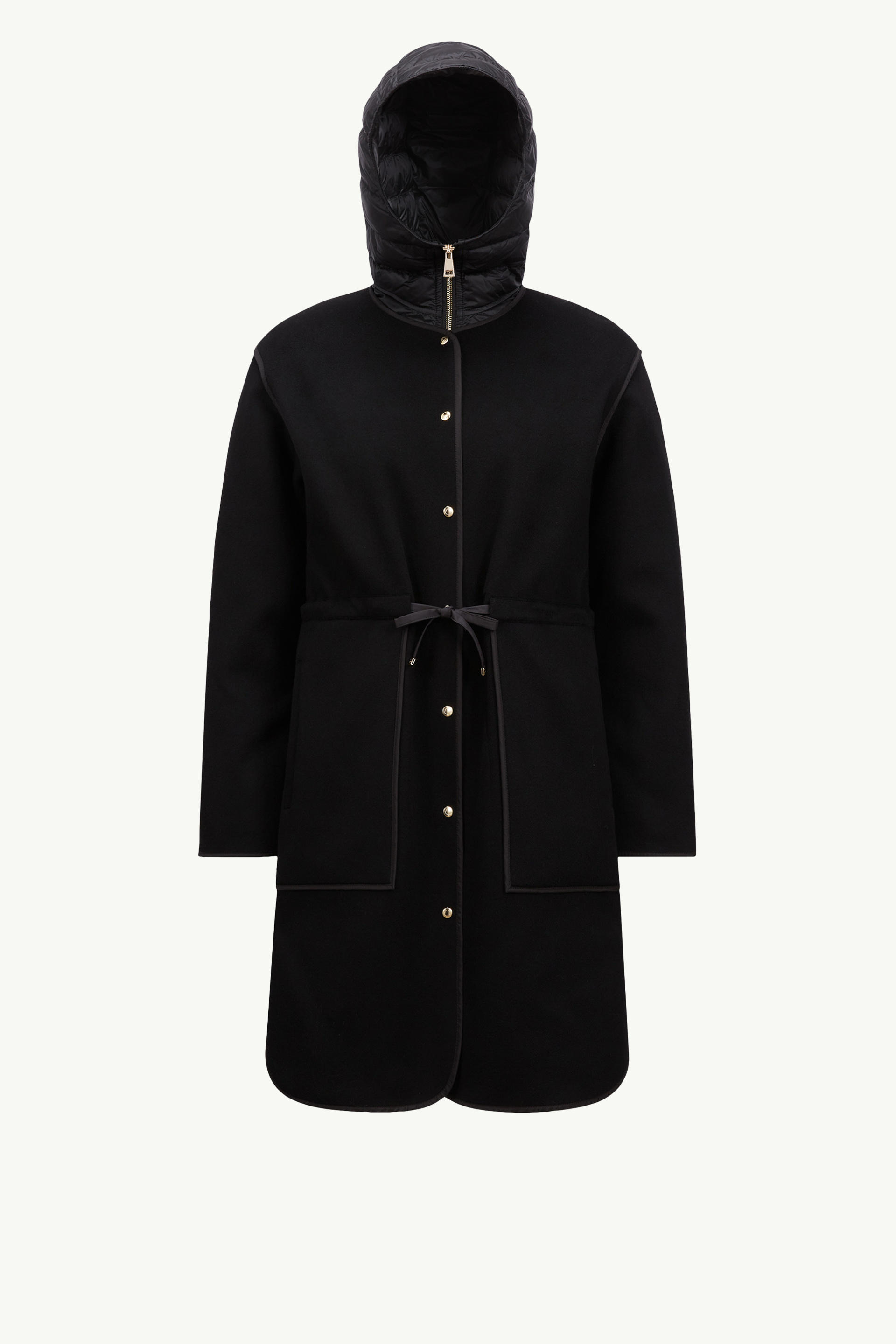 https://moncler-cdn.thron.com/api/v1/content-delivery/shares/dpx6uv/contents/J20931C000325980N999_F/image/J20931C000325980N999_F