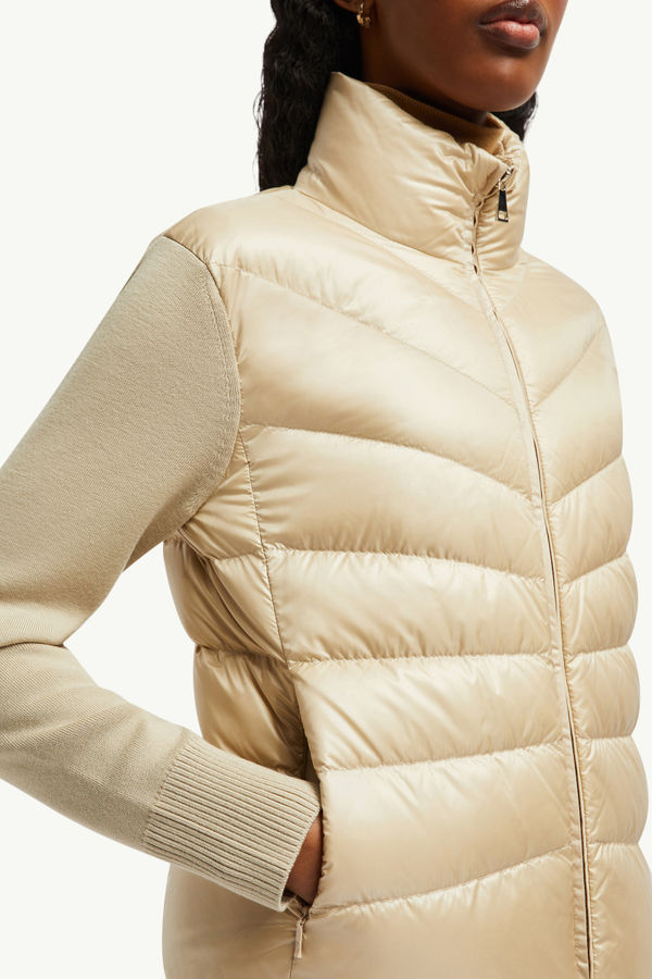 Cardigan matelassé en laine Femmes Beige Moncler 5
