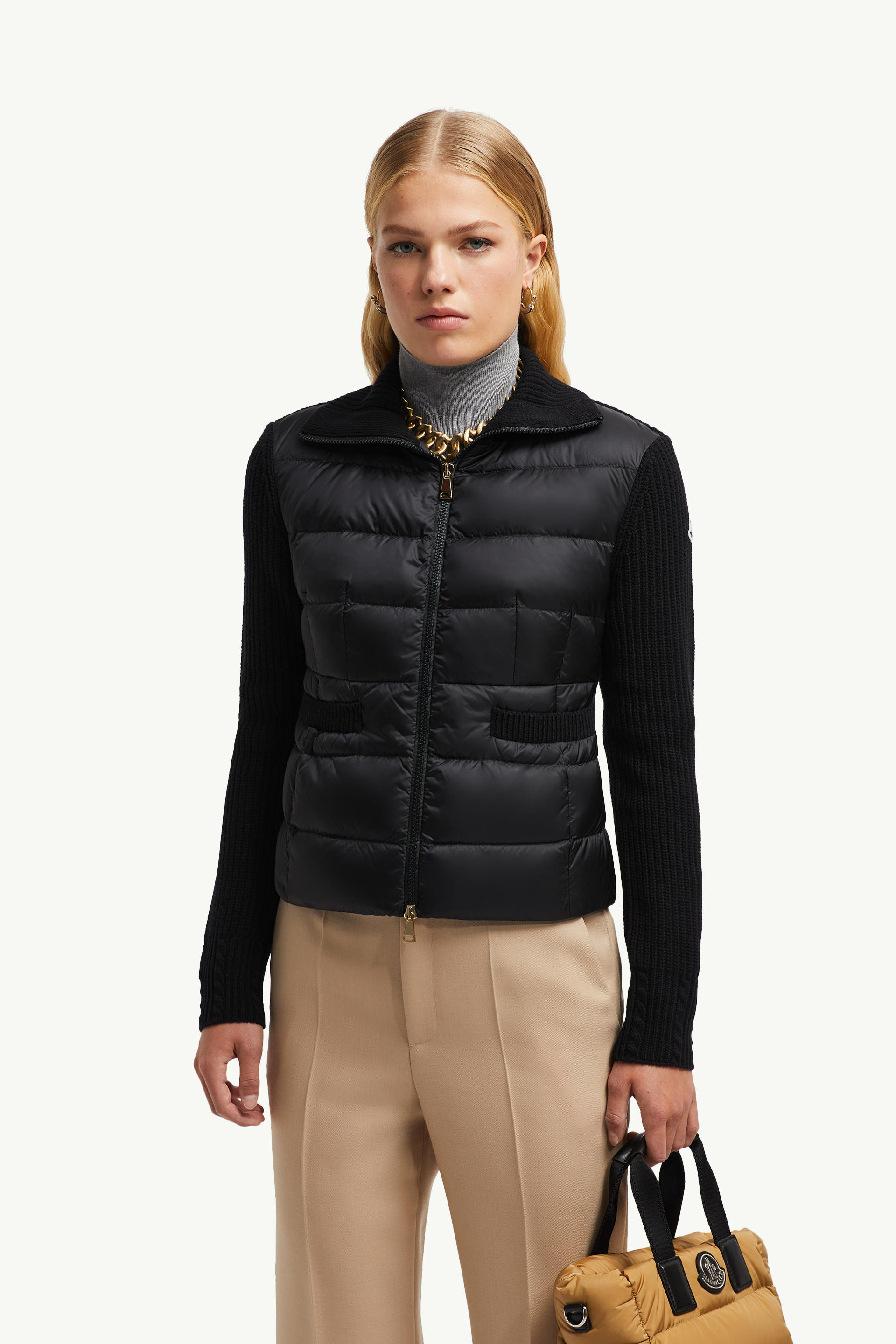 Gepolsterte Strickjacke aus Wolle mit Reißverschluss Damen Schwarz Moncler 0