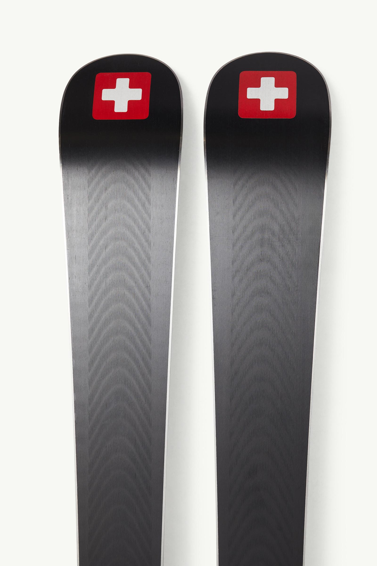 MONCLER GRENOBLE ドローストリング ワイドレッグ トラウザー BEDROCK SANDALS / Mountain Clog 3月3日(金) 12:00より