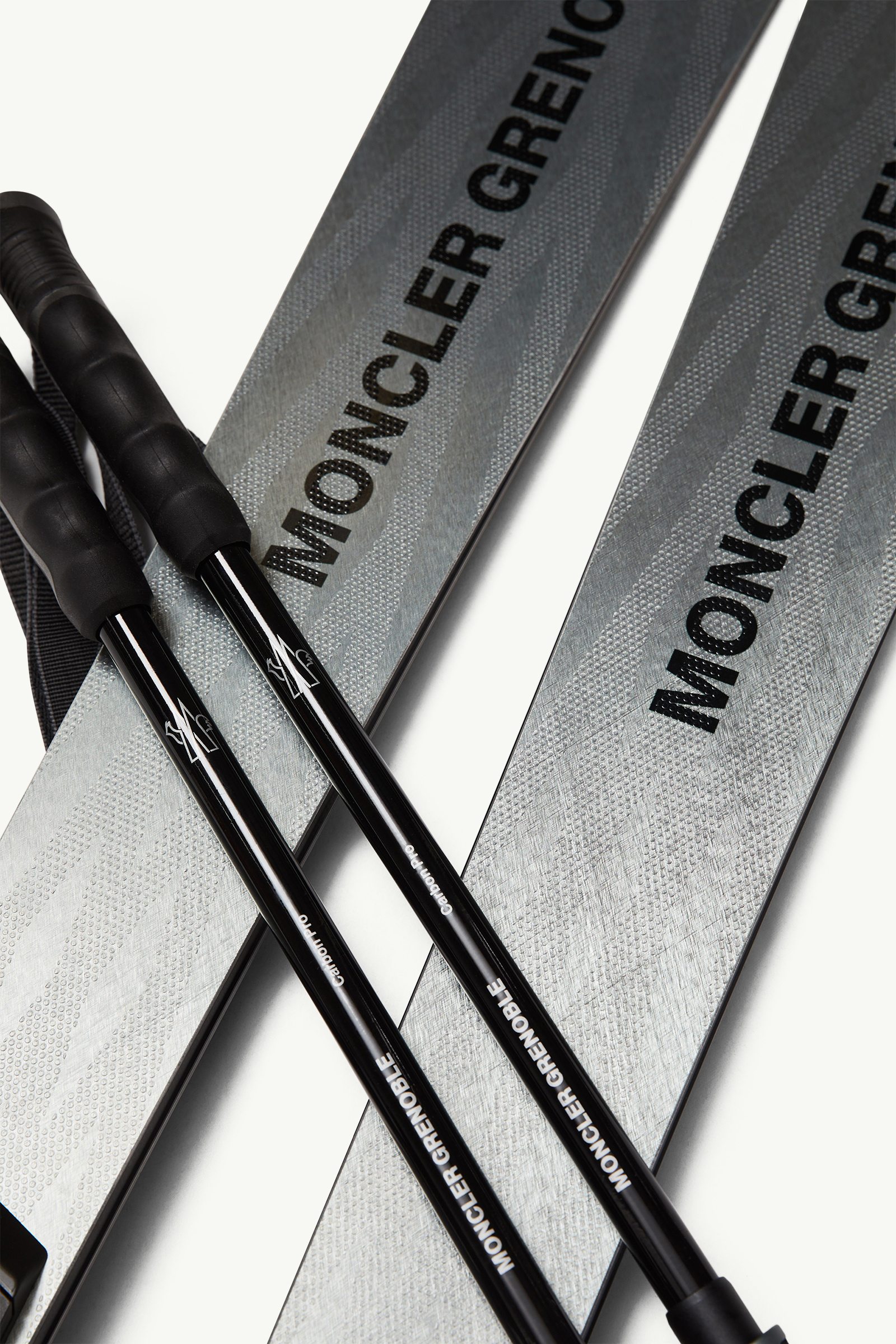 MONCLER GRENOBLE ドローストリング ワイドレッグ トラウザー Black MONCLER GRENOBLE DAY-NAMIC Moncler Grenoble - Vitkac AS