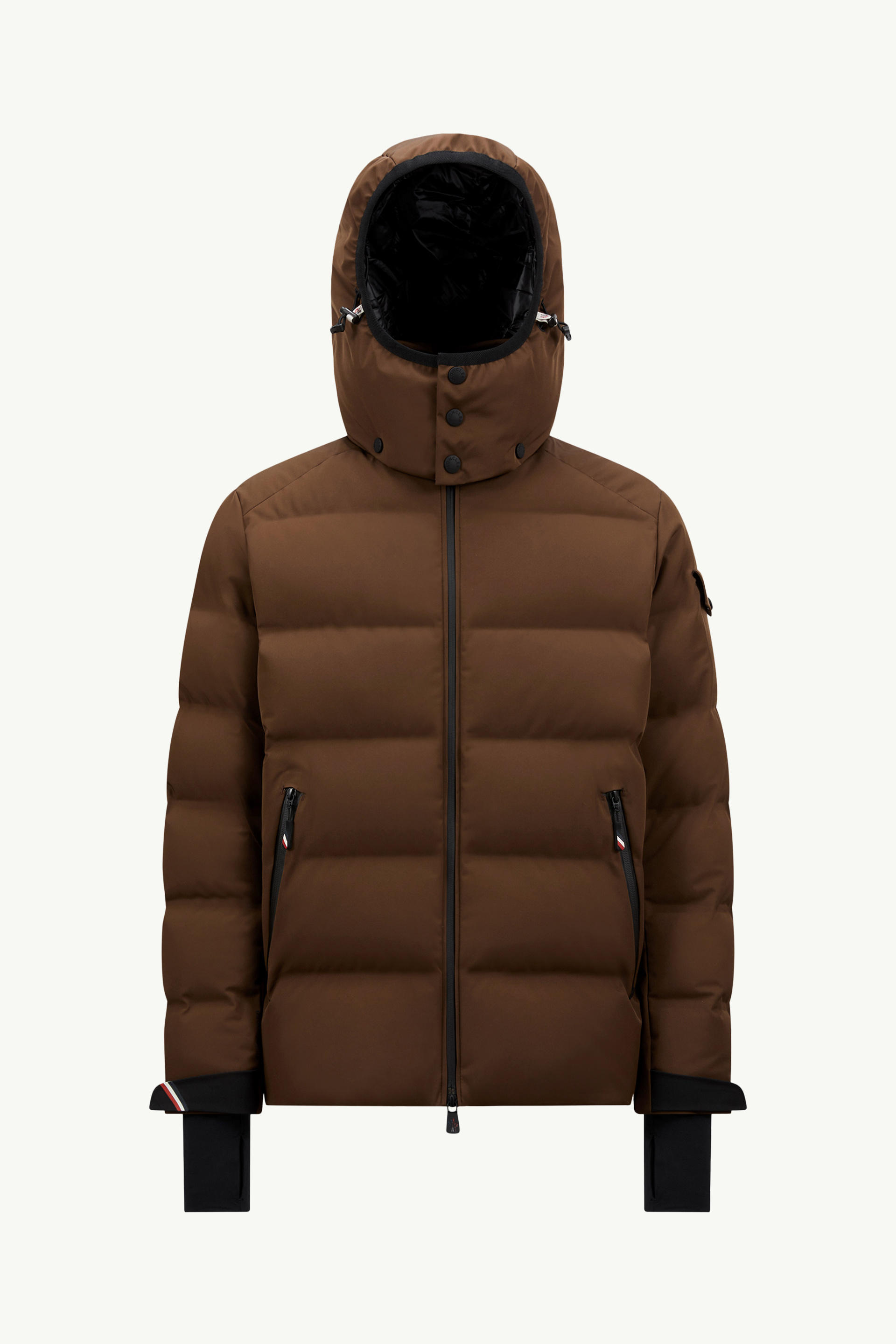 https://moncler-cdn.thron.com/api/v1/content-delivery/shares/dpx6uv/contents/J20971A0004353066273_F/image/J20971A0004353066273_F