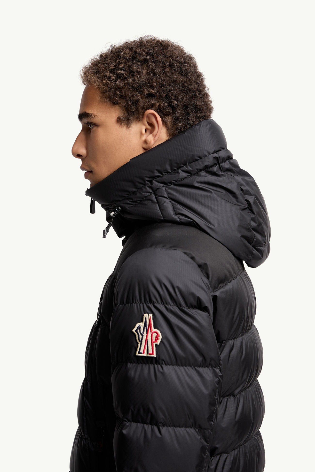 Camuracダウンスキージャケット メンズ ブラック Moncler 1
