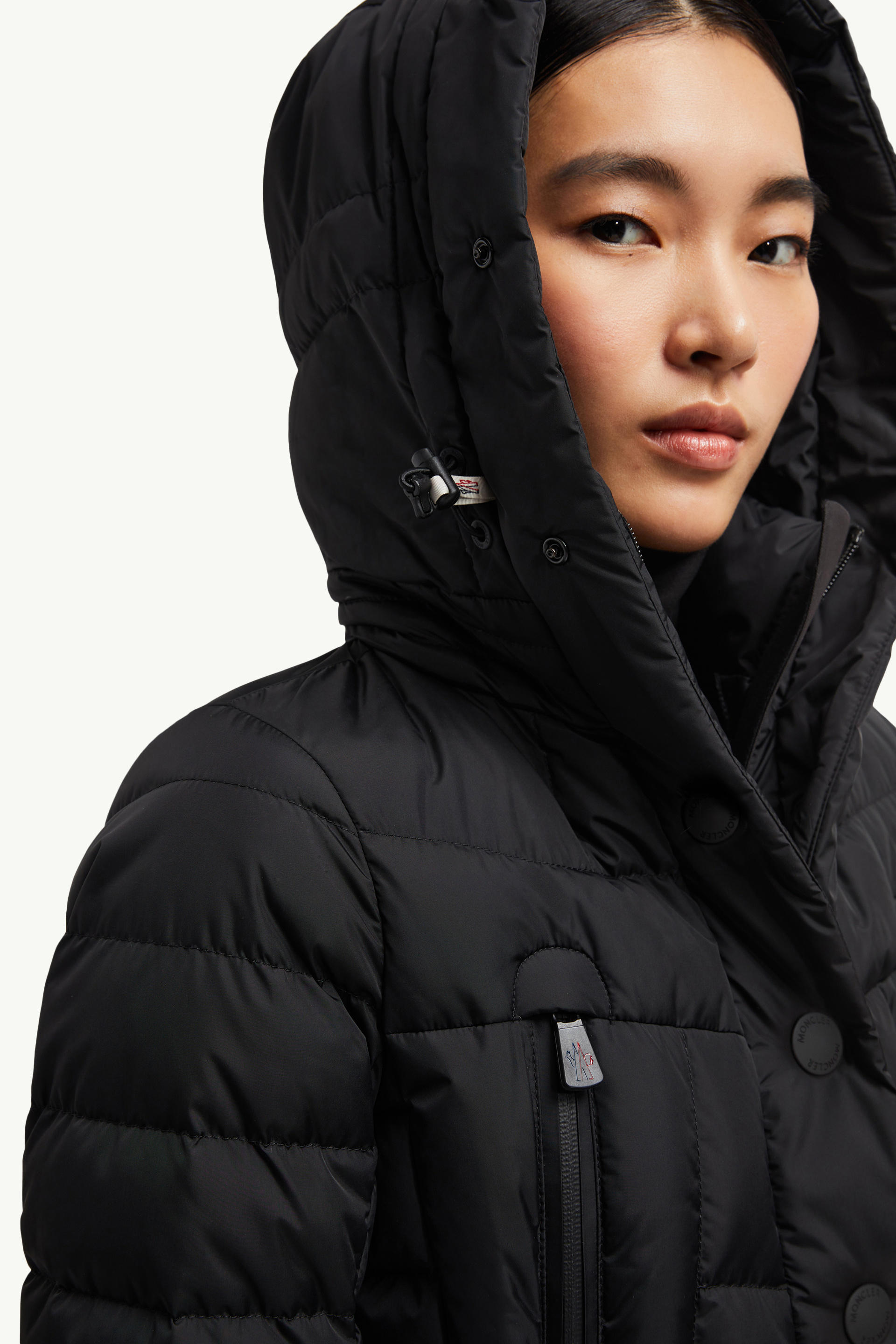 Beverley Hooded Down Ski Jacket Women Black Moncler 7