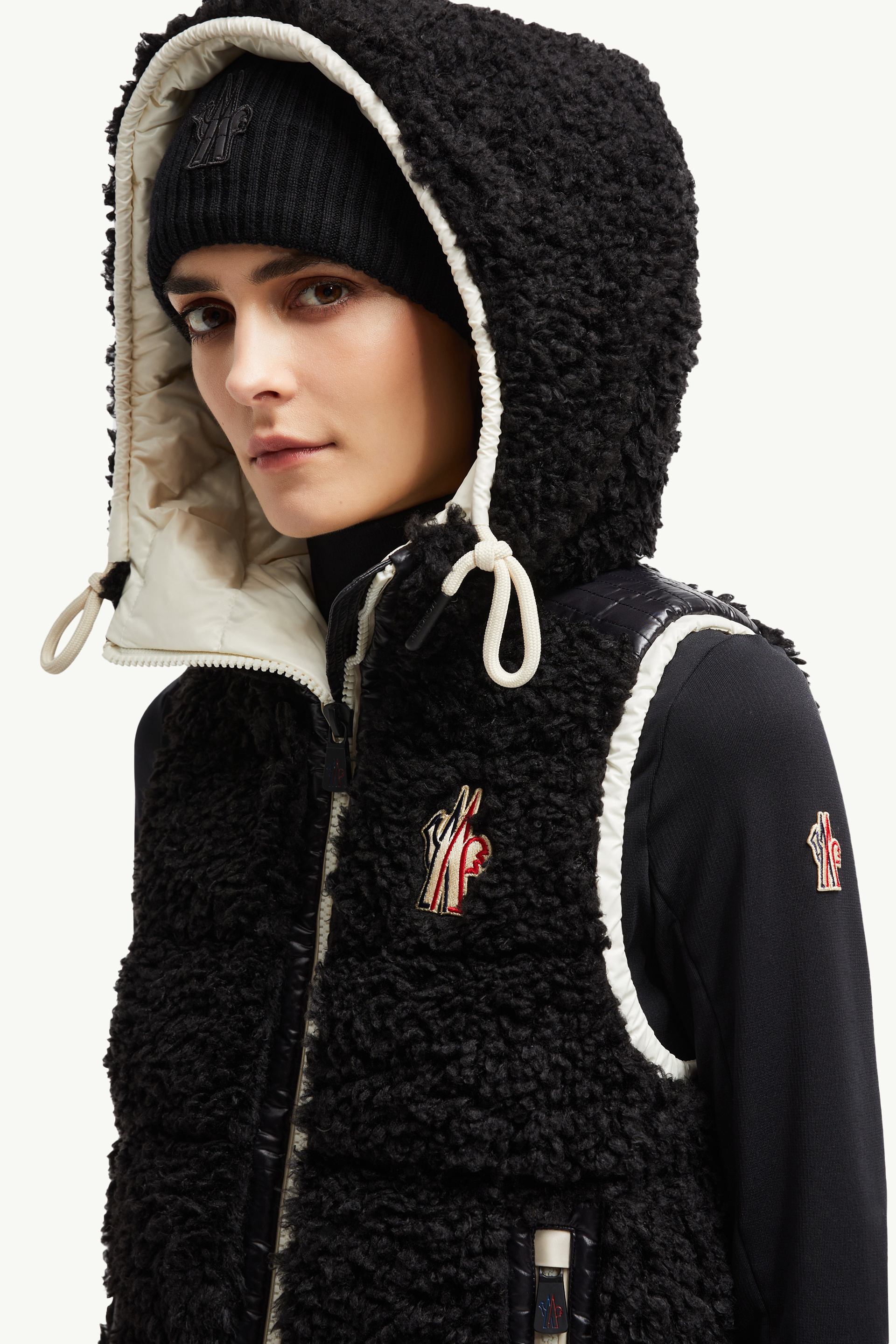 Padded Teddy Zip-Up Gilet Women Black Moncler 1