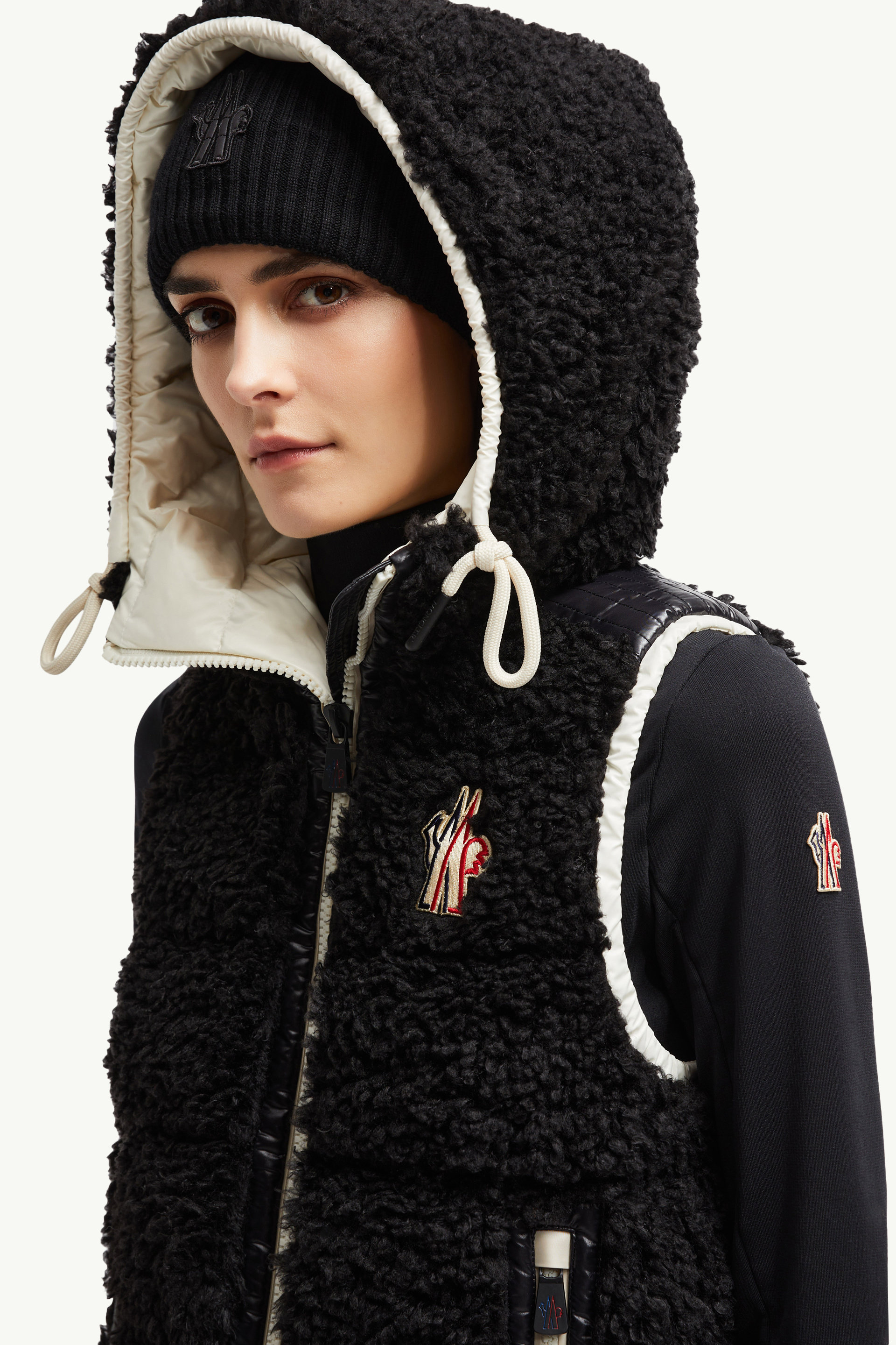 Padded Teddy Zip-Up Gilet Women Black Moncler 1