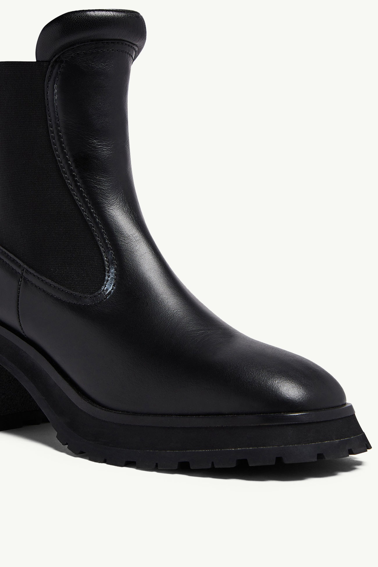 Gigi Leather Chelsea Boots Women Black Moncler 3