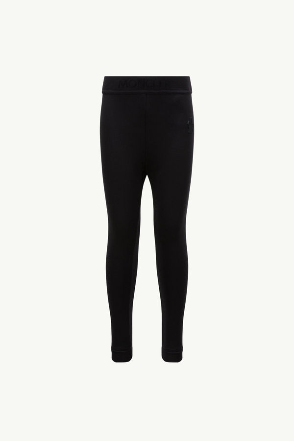 https://moncler-cdn.thron.com/api/v1/content-delivery/shares/dpx6uv/contents/J29578H00001899JO999_F/image/J29578H00001899JO999_F