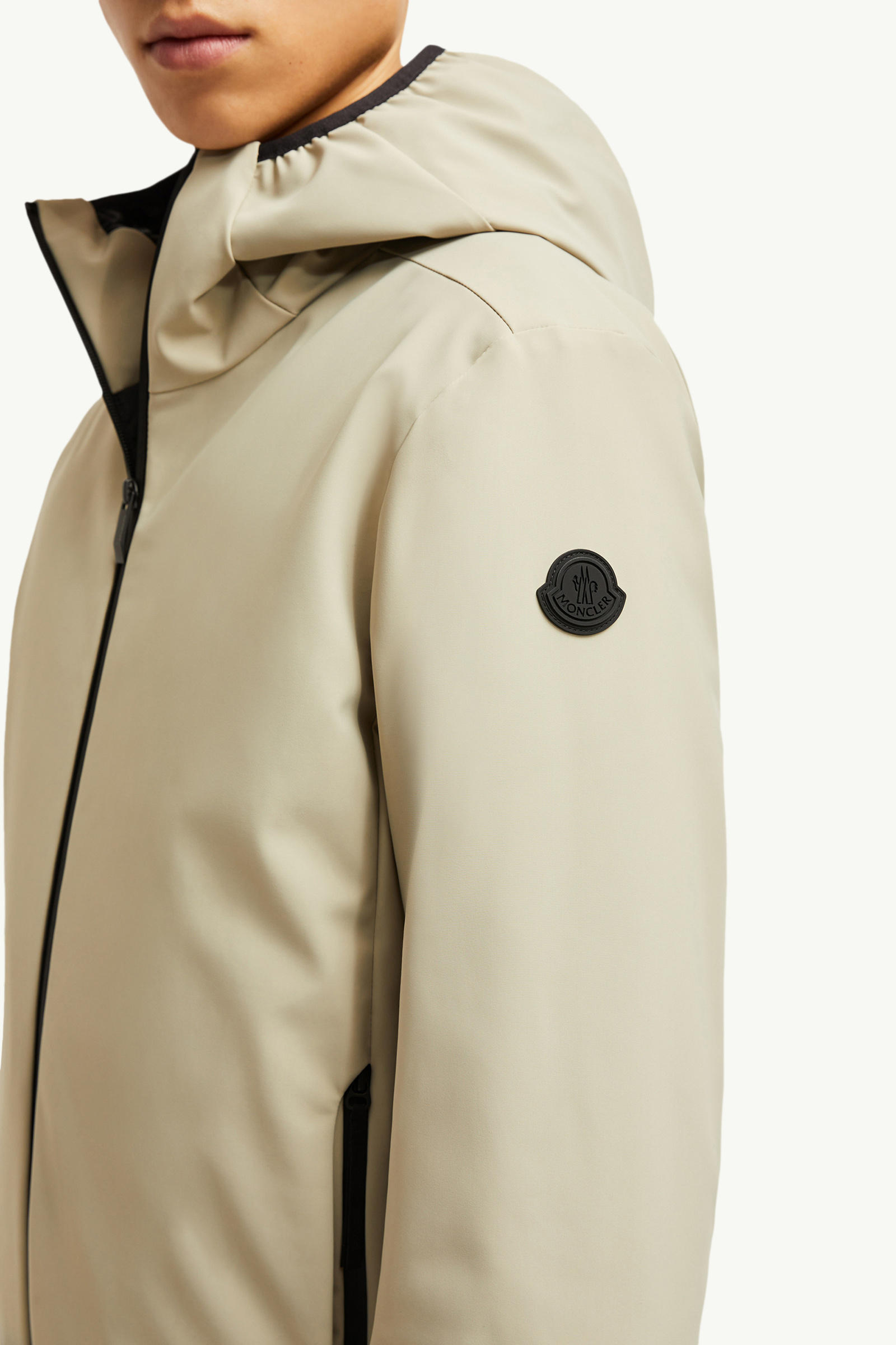 Chalves Hooded Short Down Jacket Men Light Beige Moncler 6