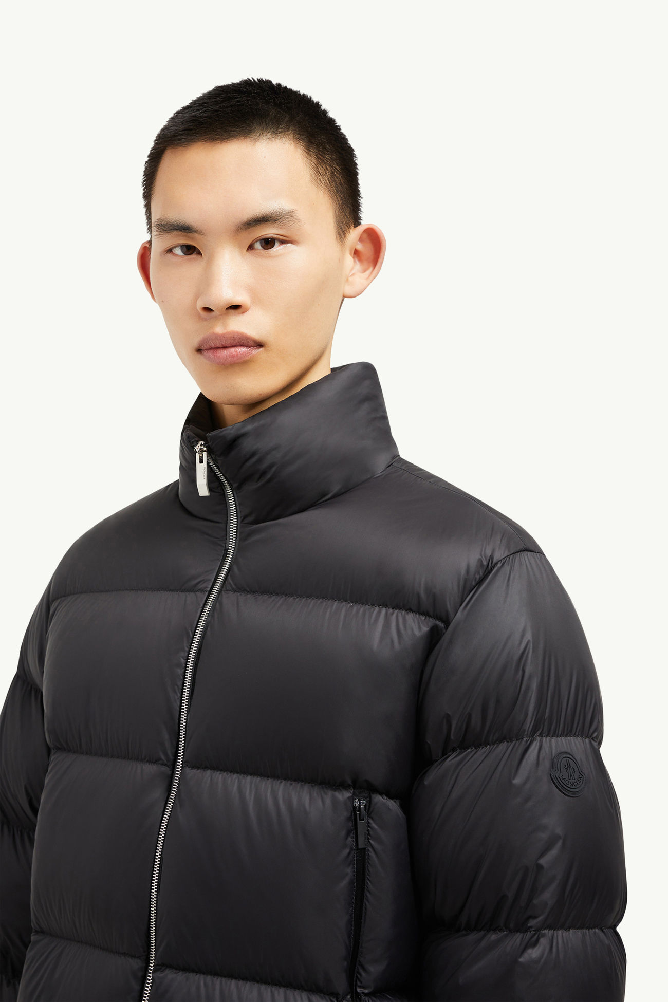 Plumífero corto Tarn Hombre Negro Moncler 1