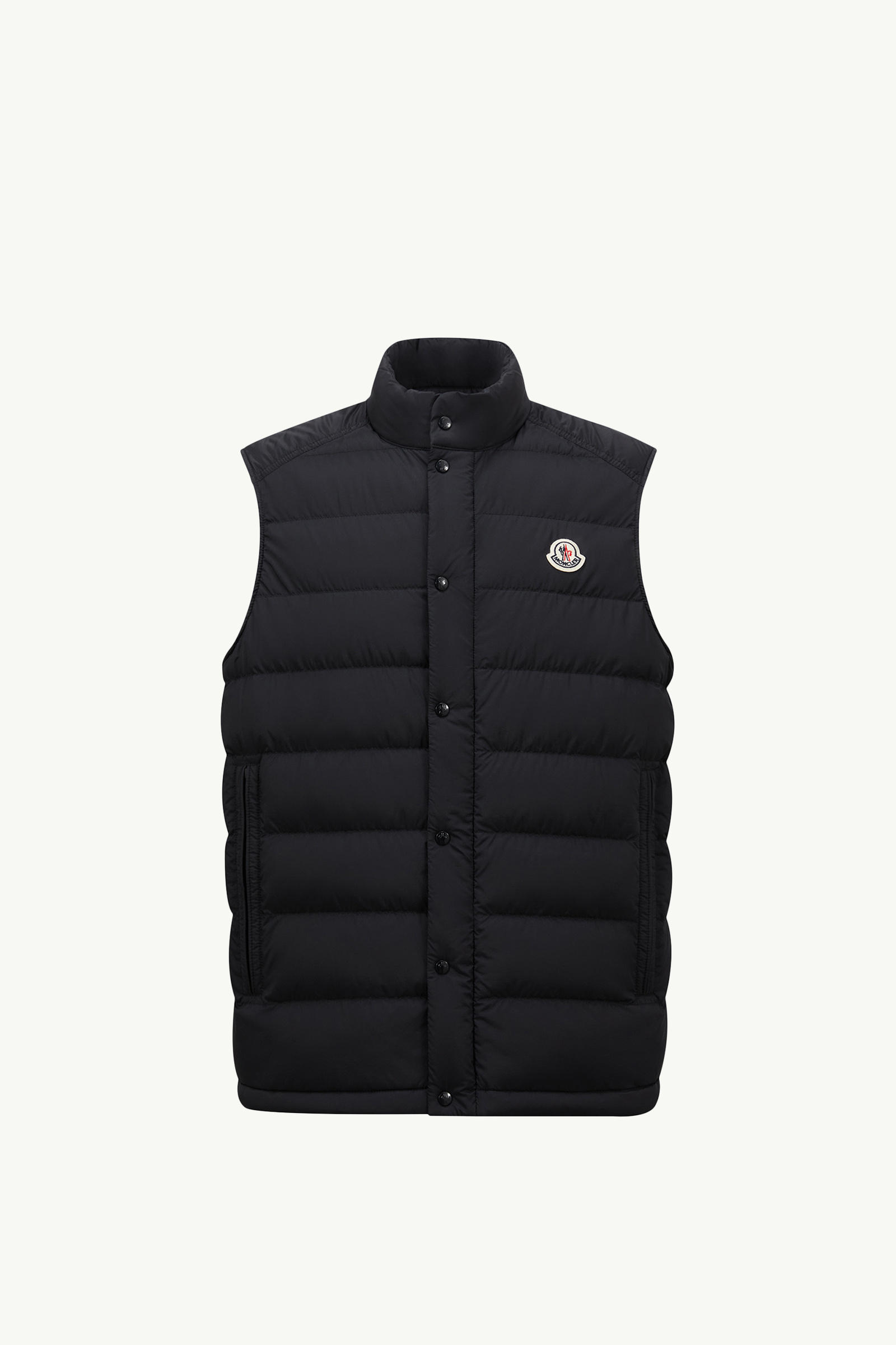 https://moncler-cdn.thron.com/api/v1/content-delivery/shares/dpx6uv/contents/K10911A00022597YD776_F/image/K10911A00022597YD776_F