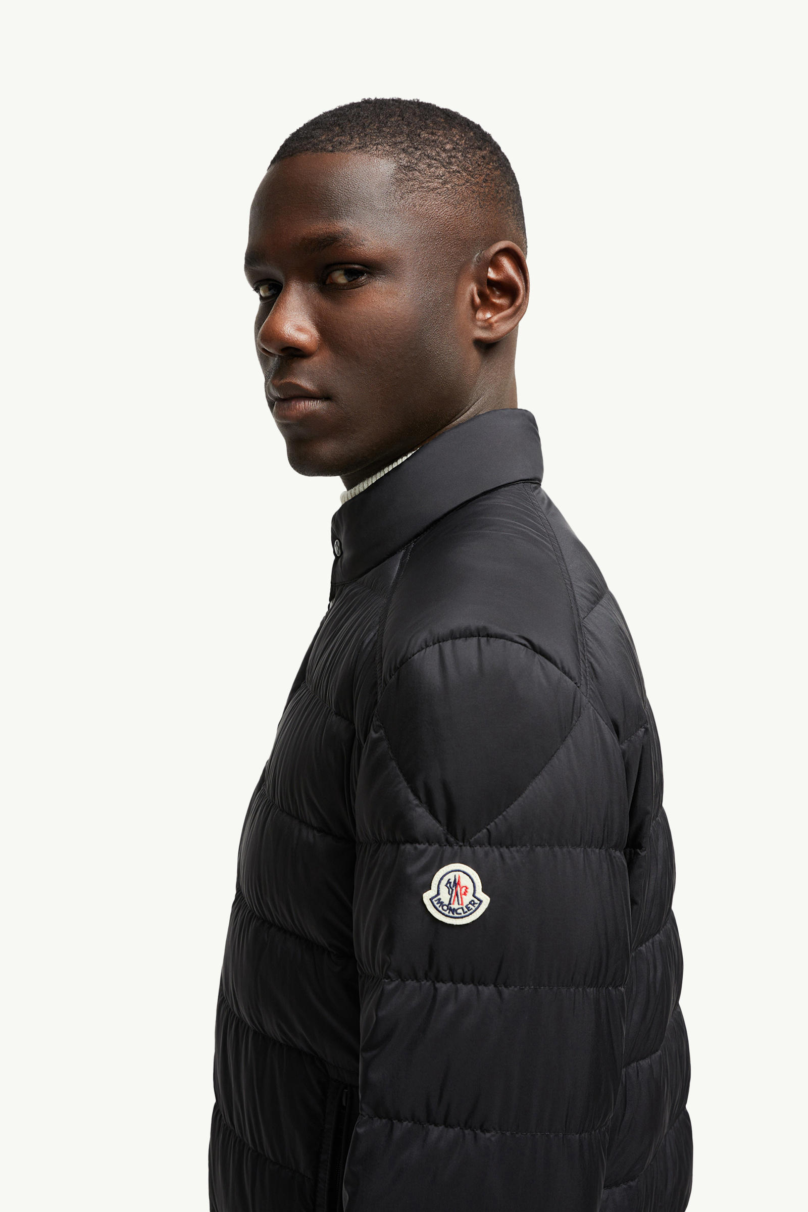 Selves Short Down Jacket Men Black Moncler 1