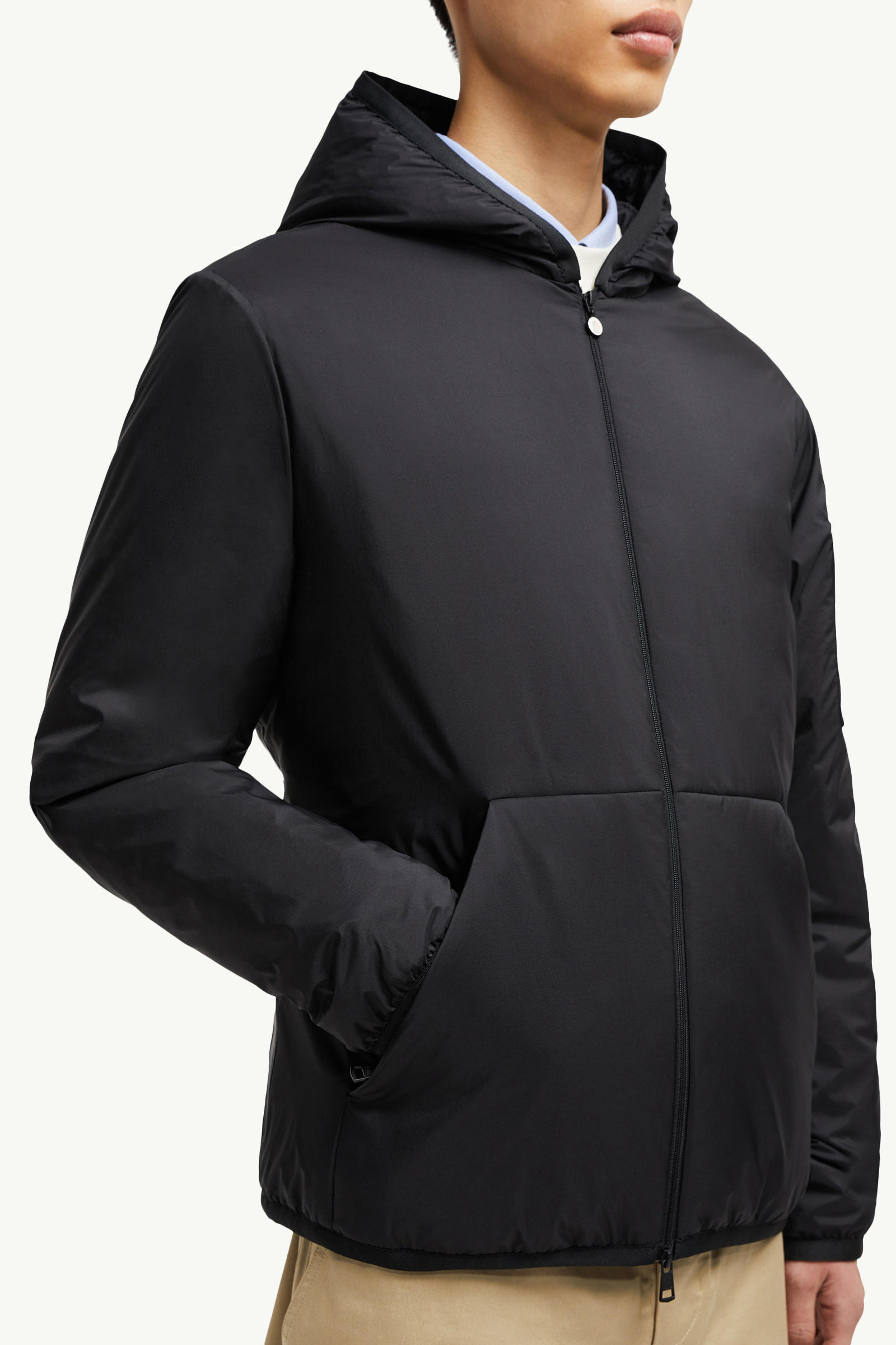 Piumino corto Monteynard con cappuccio Uomo Nero Moncler 5