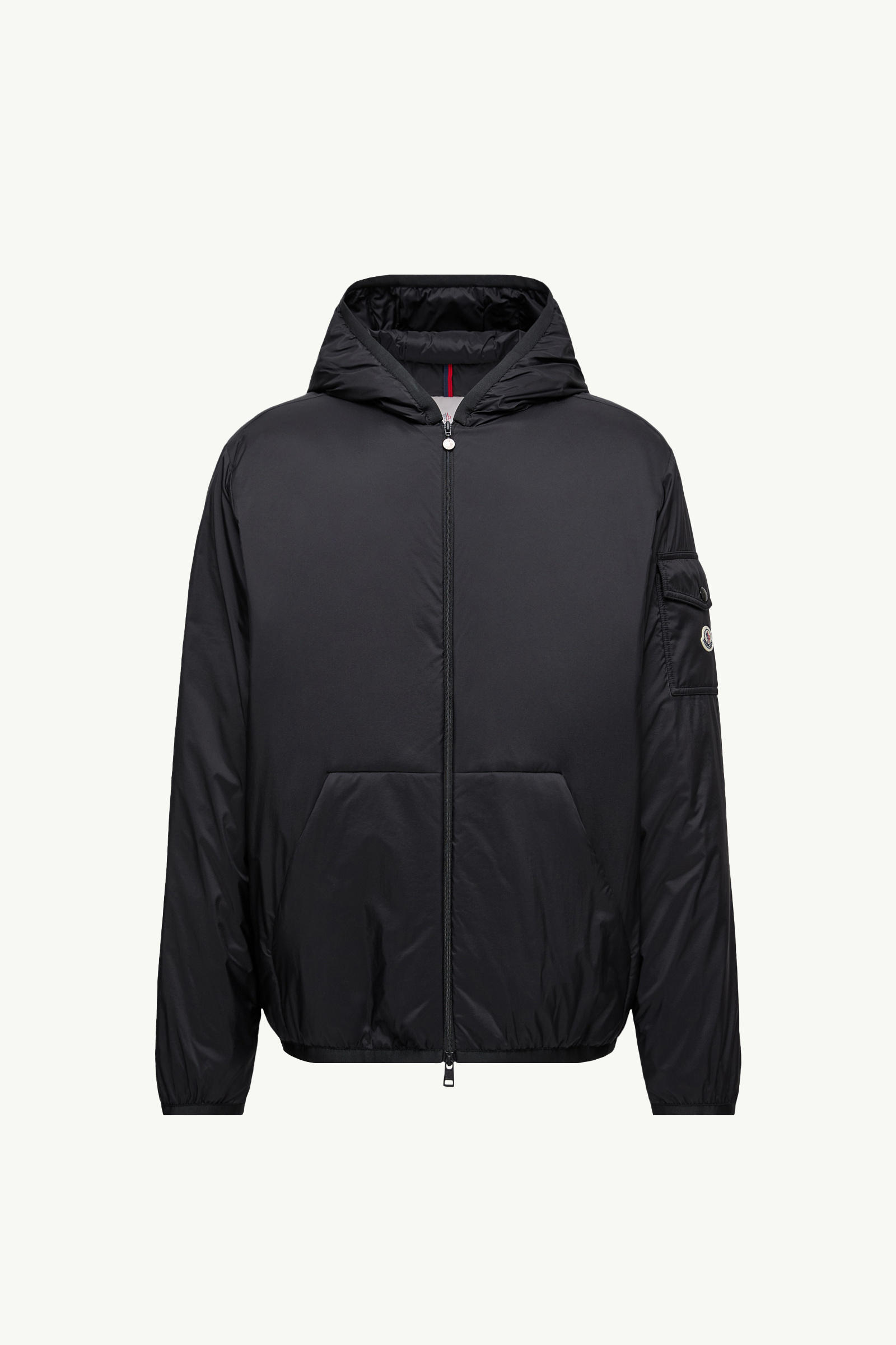 https://moncler-cdn.thron.com/api/v1/content-delivery/shares/dpx6uv/contents/K10911A00026597YD999_F/image/K10911A00026597YD999_F