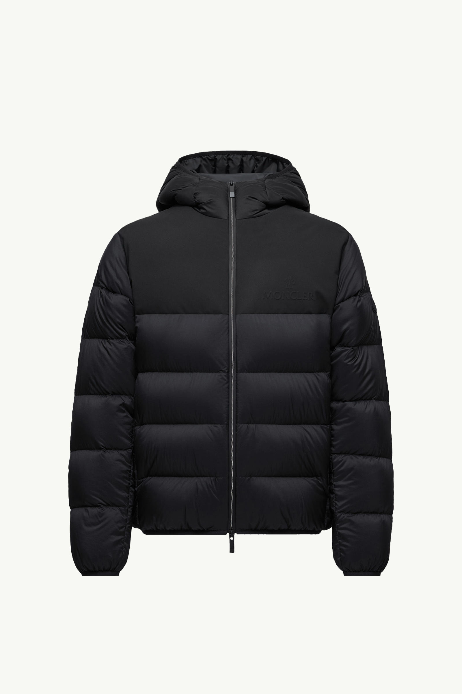 https://moncler-cdn.thron.com/api/v1/content-delivery/shares/dpx6uv/contents/K10911A00028597YD999_F/image/K10911A00028597YD999_F
