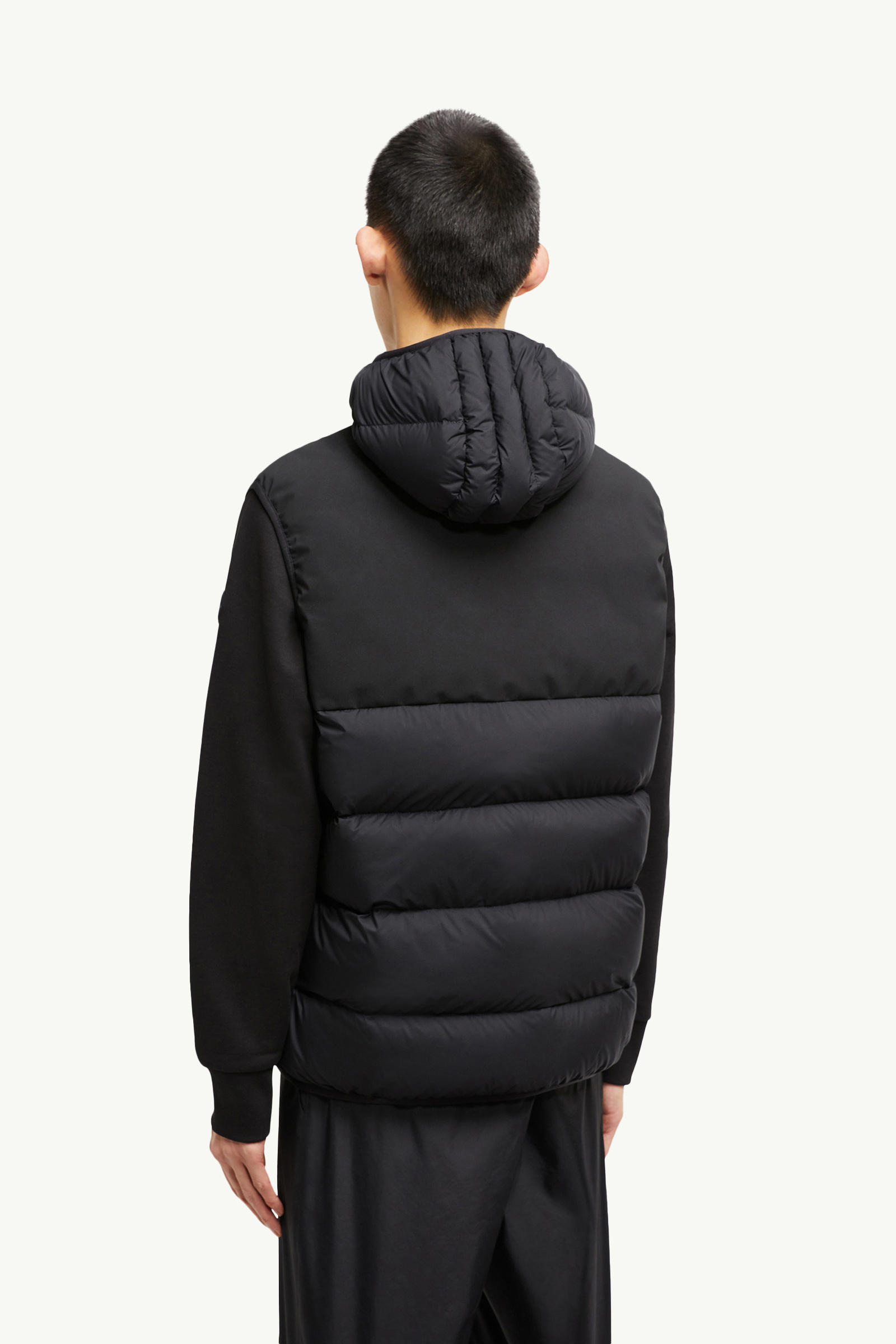 Bresse Hooded Down Gilet Men Black Moncler 4