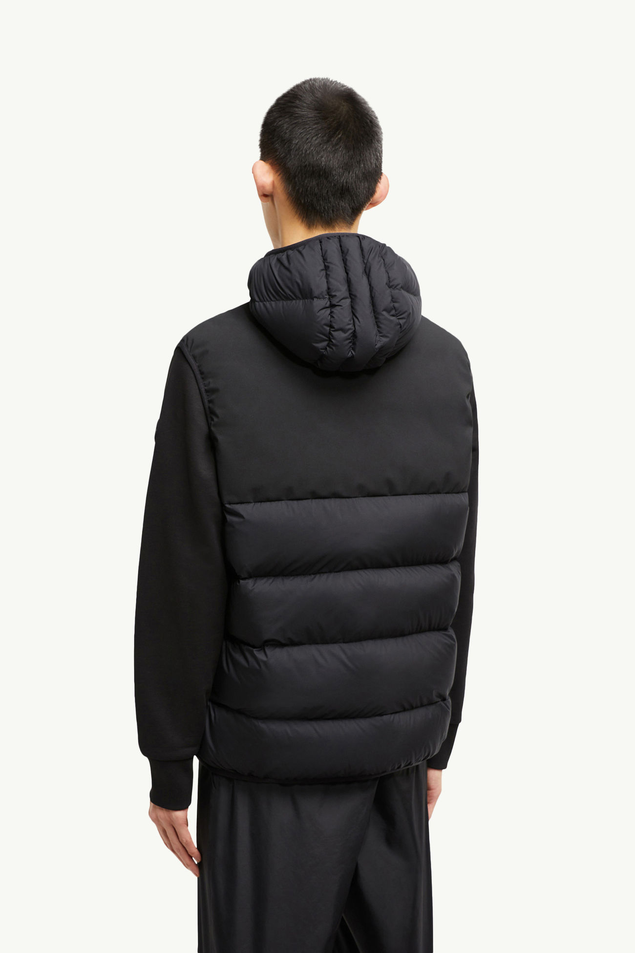 Bresse連帽羽絨背心 男士 黑色 Moncler 4