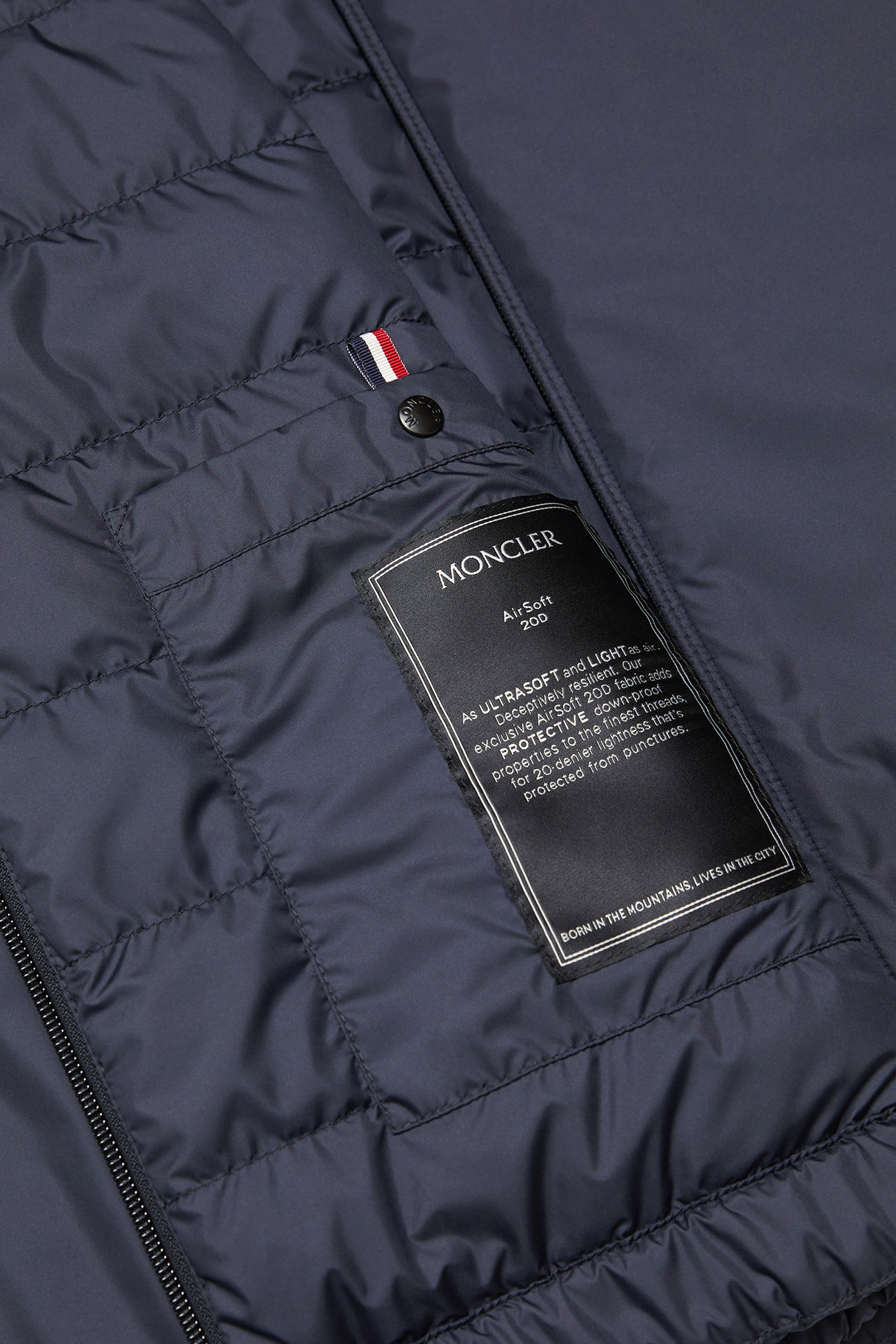 Plumífero corto Berre Hombre Azul oscuro Moncler 8