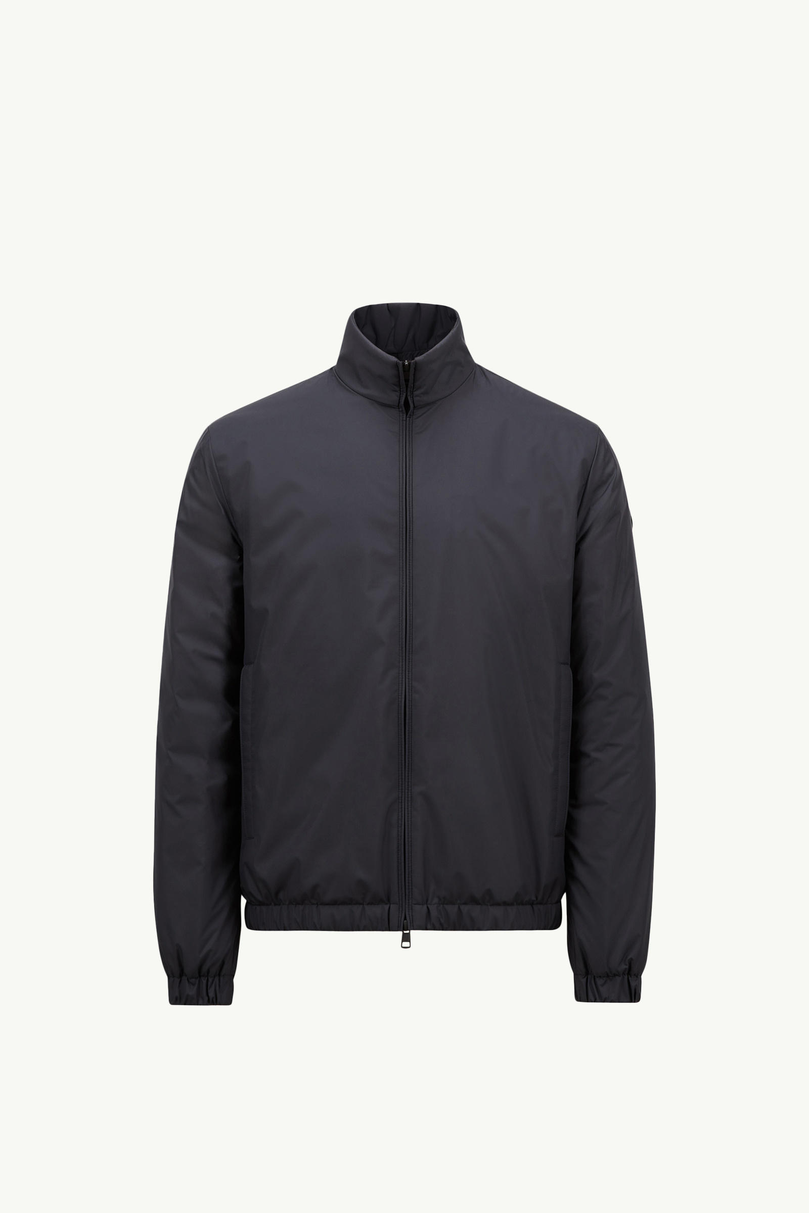 https://moncler-cdn.thron.com/api/v1/content-delivery/shares/dpx6uv/contents/K10911A00053597X2779_F/image/K10911A00053597X2779_F