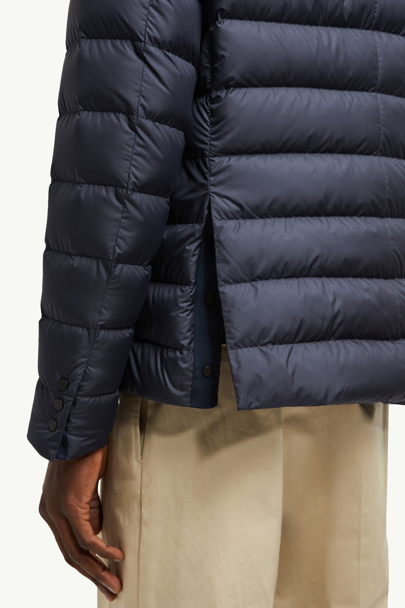 Blazer en duvet Carrelet à bordure en cuir Hommes Bleu marine Moncler 5