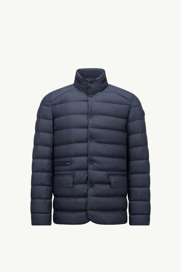 https://moncler-cdn.thron.com/api/v1/content-delivery/shares/dpx6uv/contents/K10911A00055597X2779_F/image/K10911A00055597X2779_F
