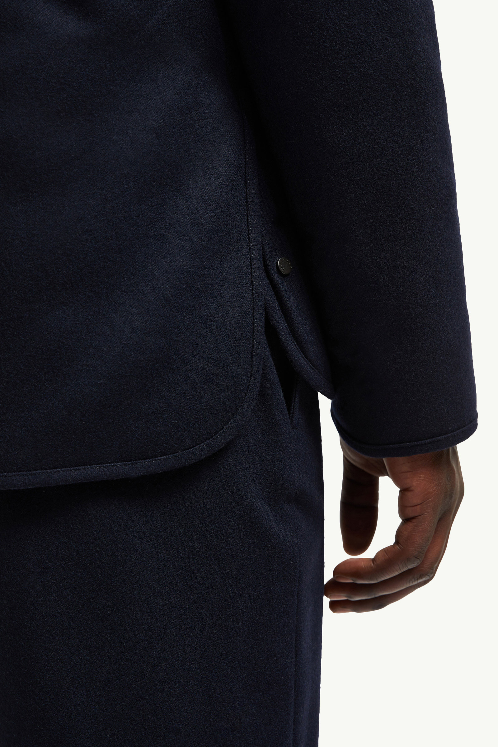 Bane kurze Wende-Daunenjacke aus Kaschmir Herren Navyblau Moncler 6