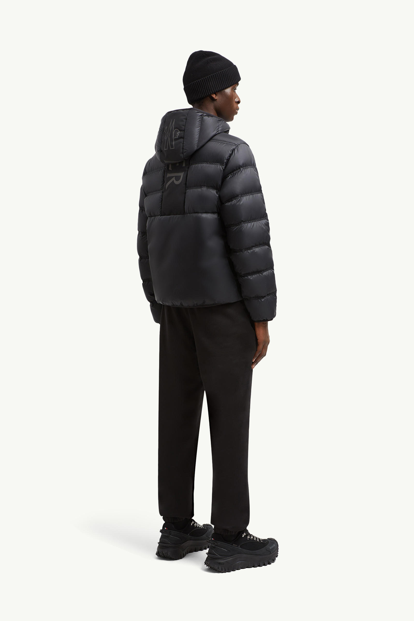 Gardy Hooded Short Down Jacket Men Black Moncler 0