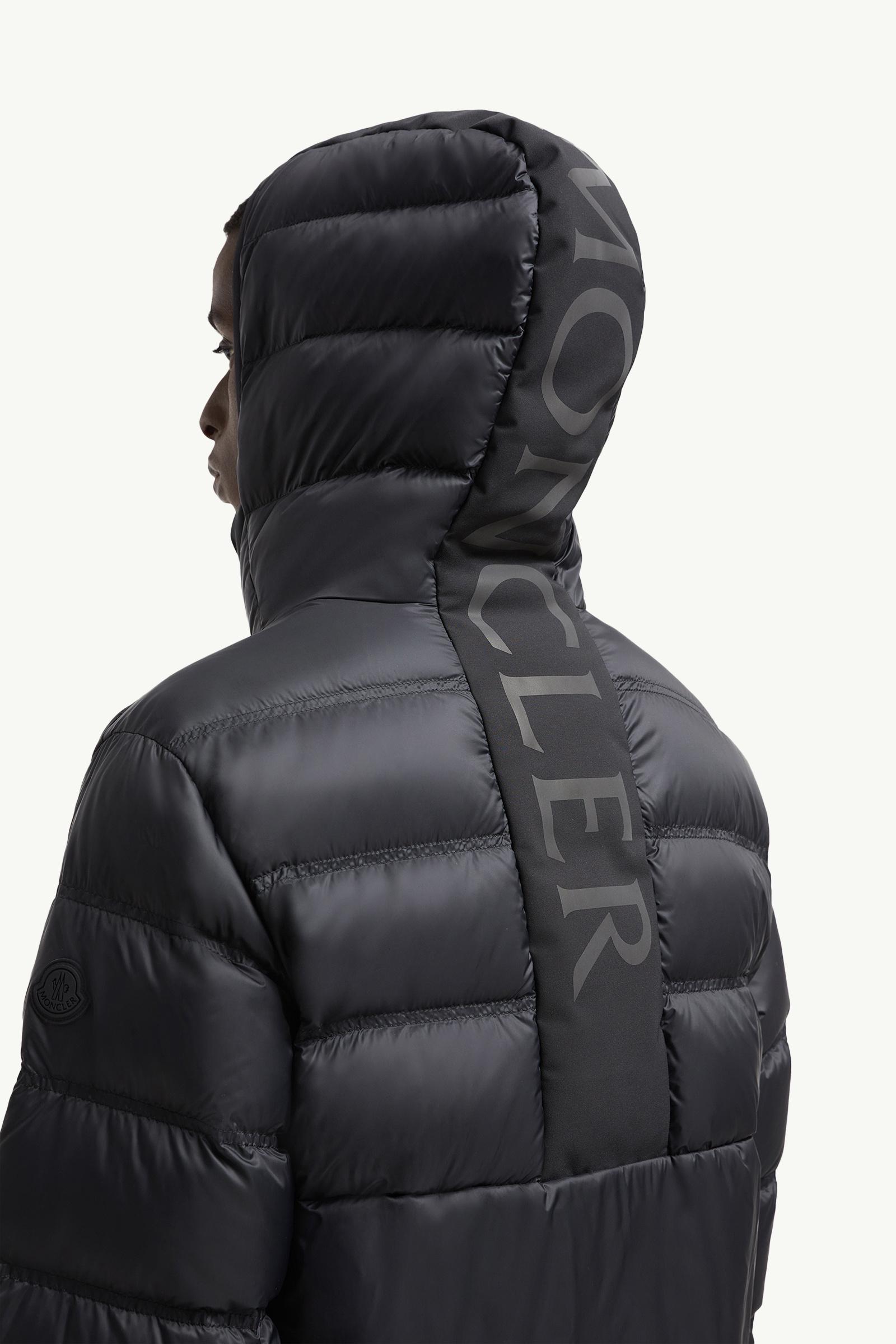 Gardy Hooded Short Down Jacket Men Black Moncler 1