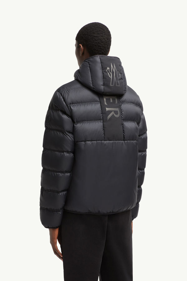 Gardy Hooded Short Down Jacket Men Black Moncler 4