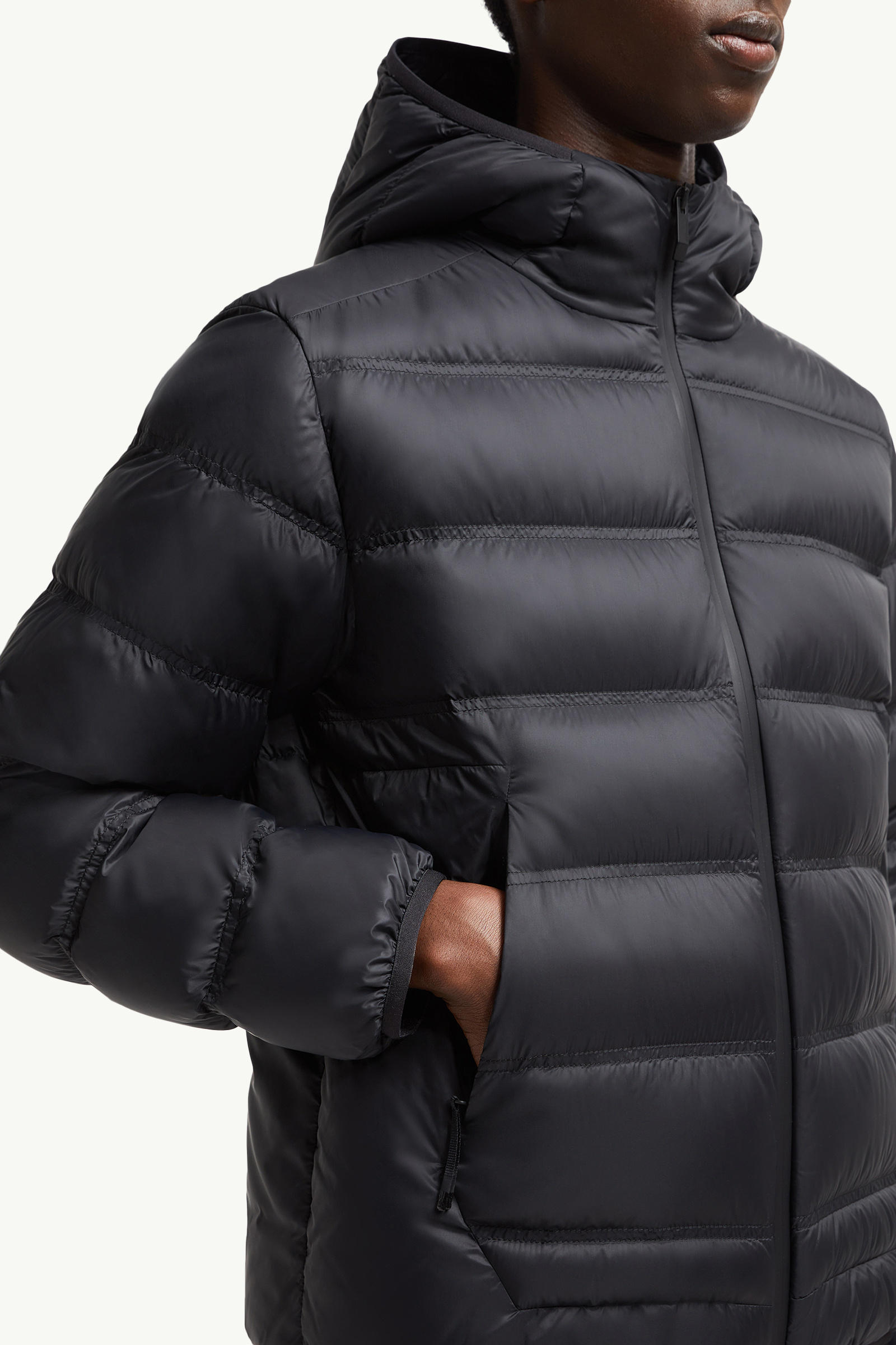Gardy Hooded Short Down Jacket Men Black Moncler 5