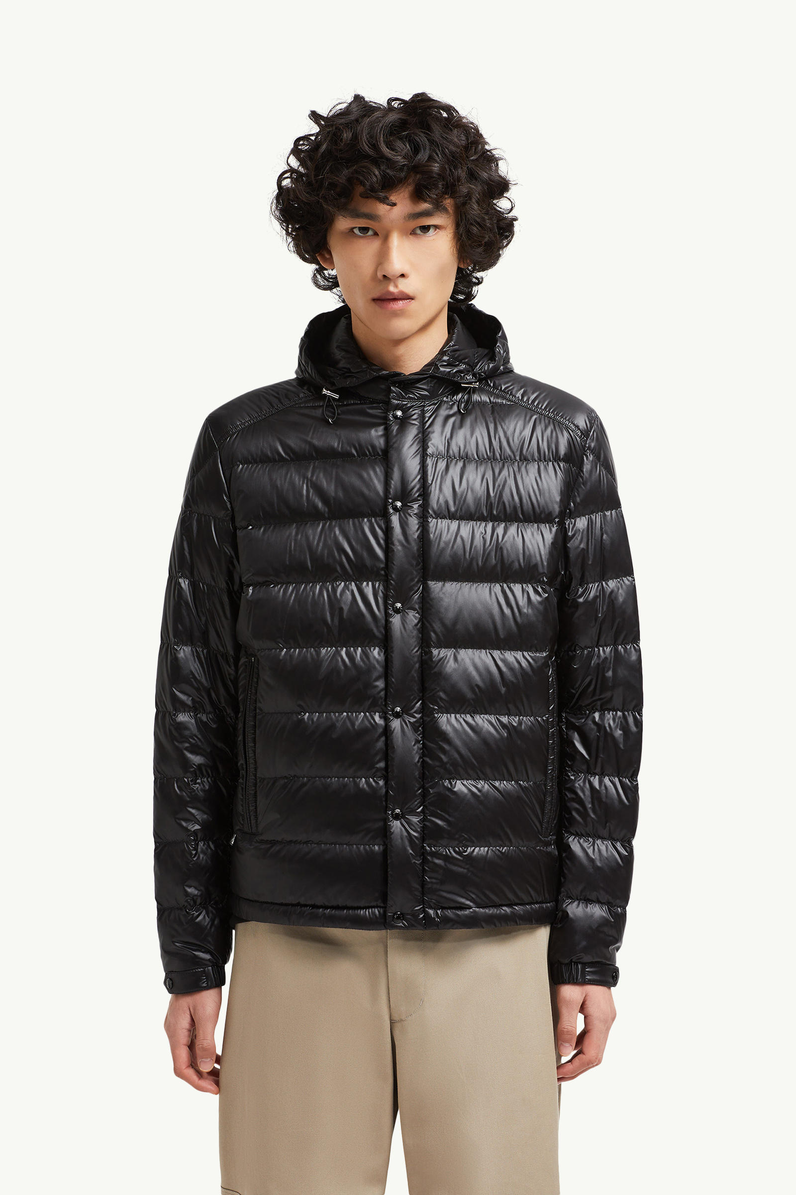 Gliere kurze Daunenjacke mit Kapuze Herren Schwarz Moncler 3