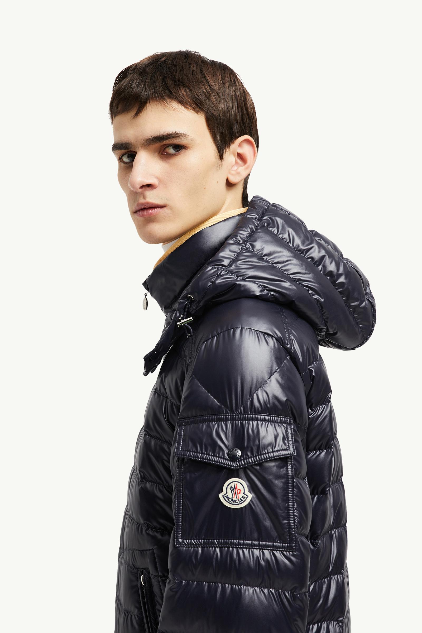 Lauros kurze Daunenjacke mit Kapuze Herren Nachtblau Moncler 1