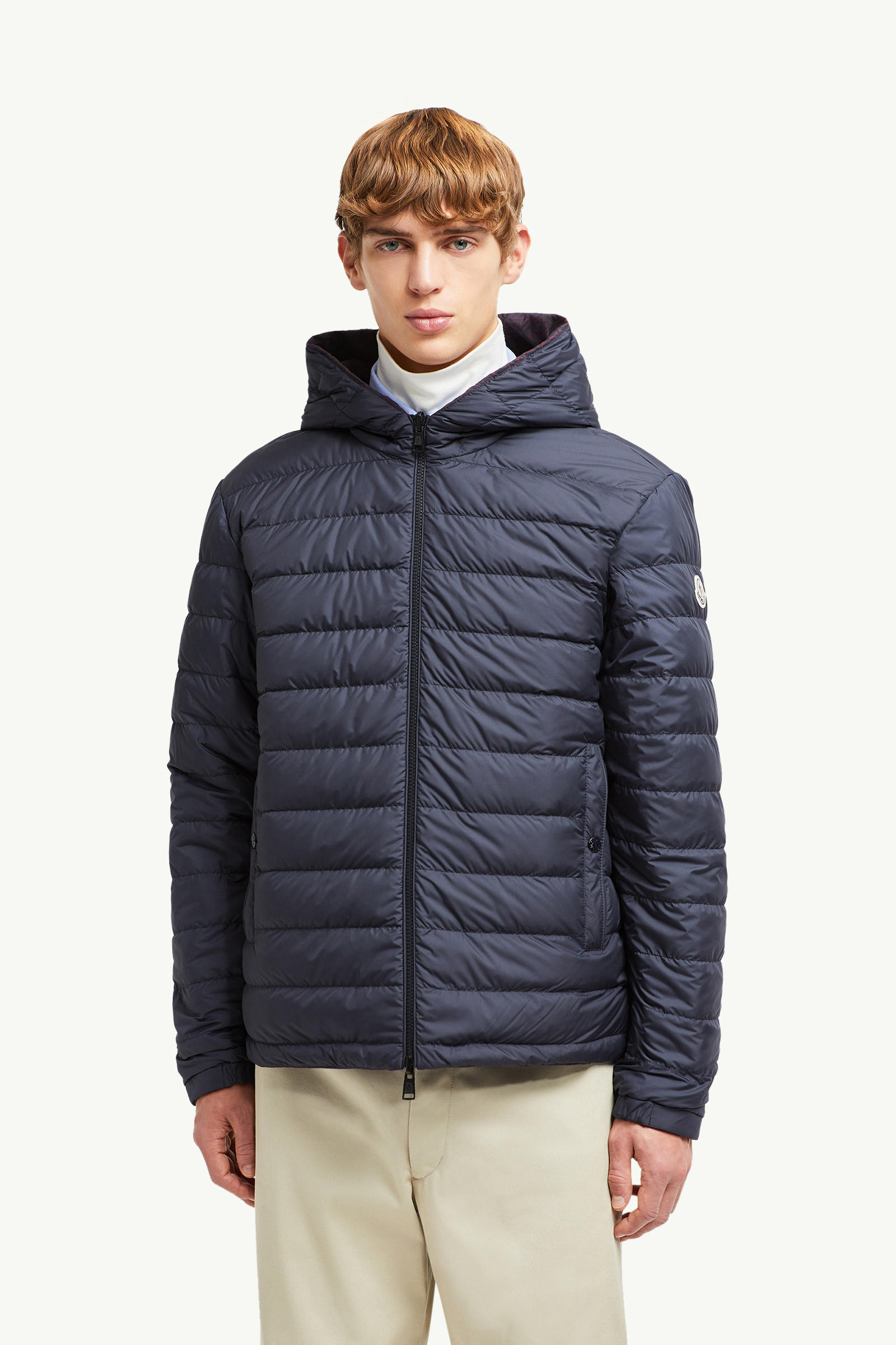 Monogram Guery kurze Wende-Daunenjacke mit Kapuze Herren Blau & Rot Moncler 3