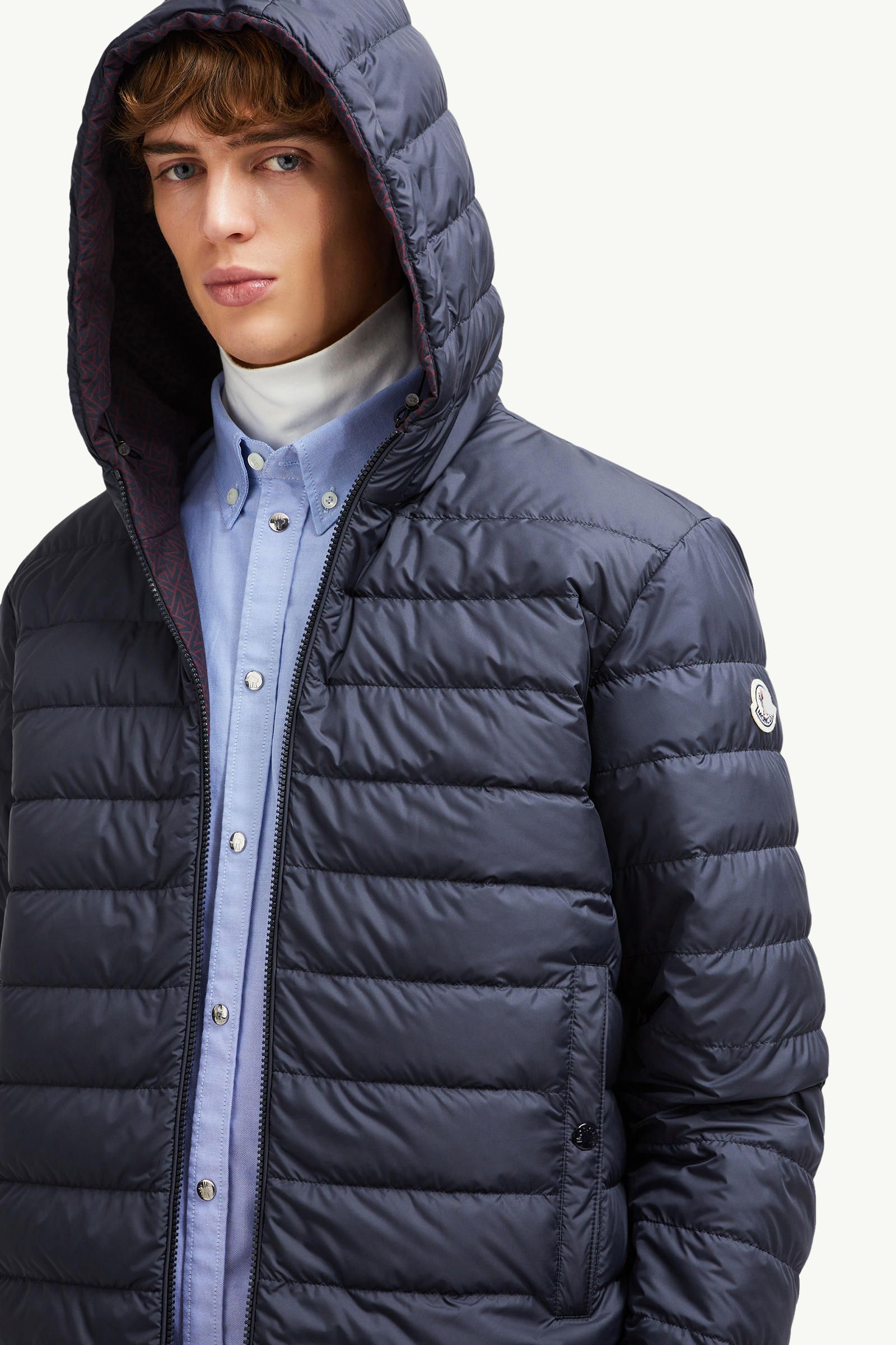 Monogram Guery kurze Wende-Daunenjacke mit Kapuze Herren Blau & Rot Moncler 6