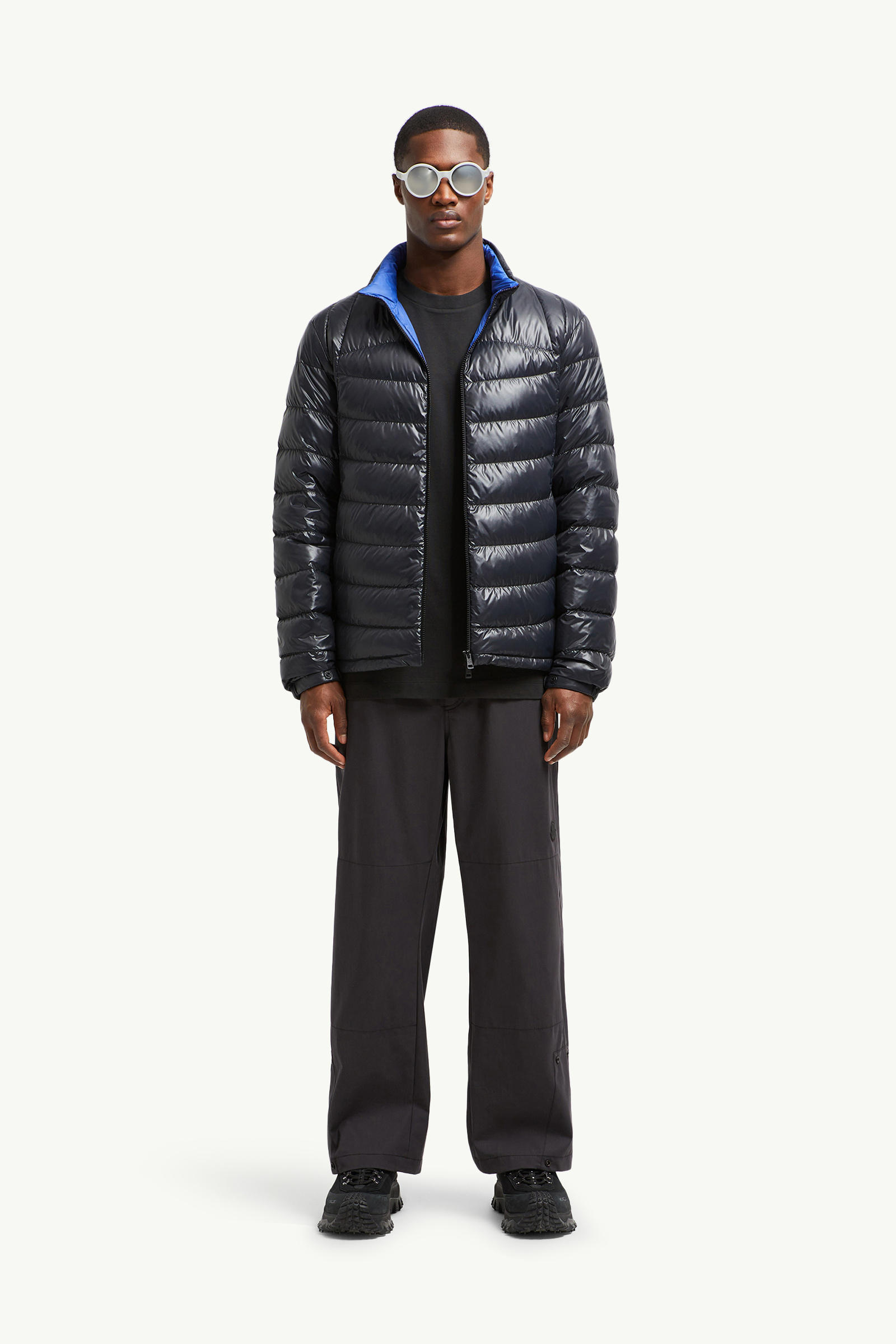 Galeso Hooded Curvy-Quilted Short Down Jacket Men Gray Moncler 0