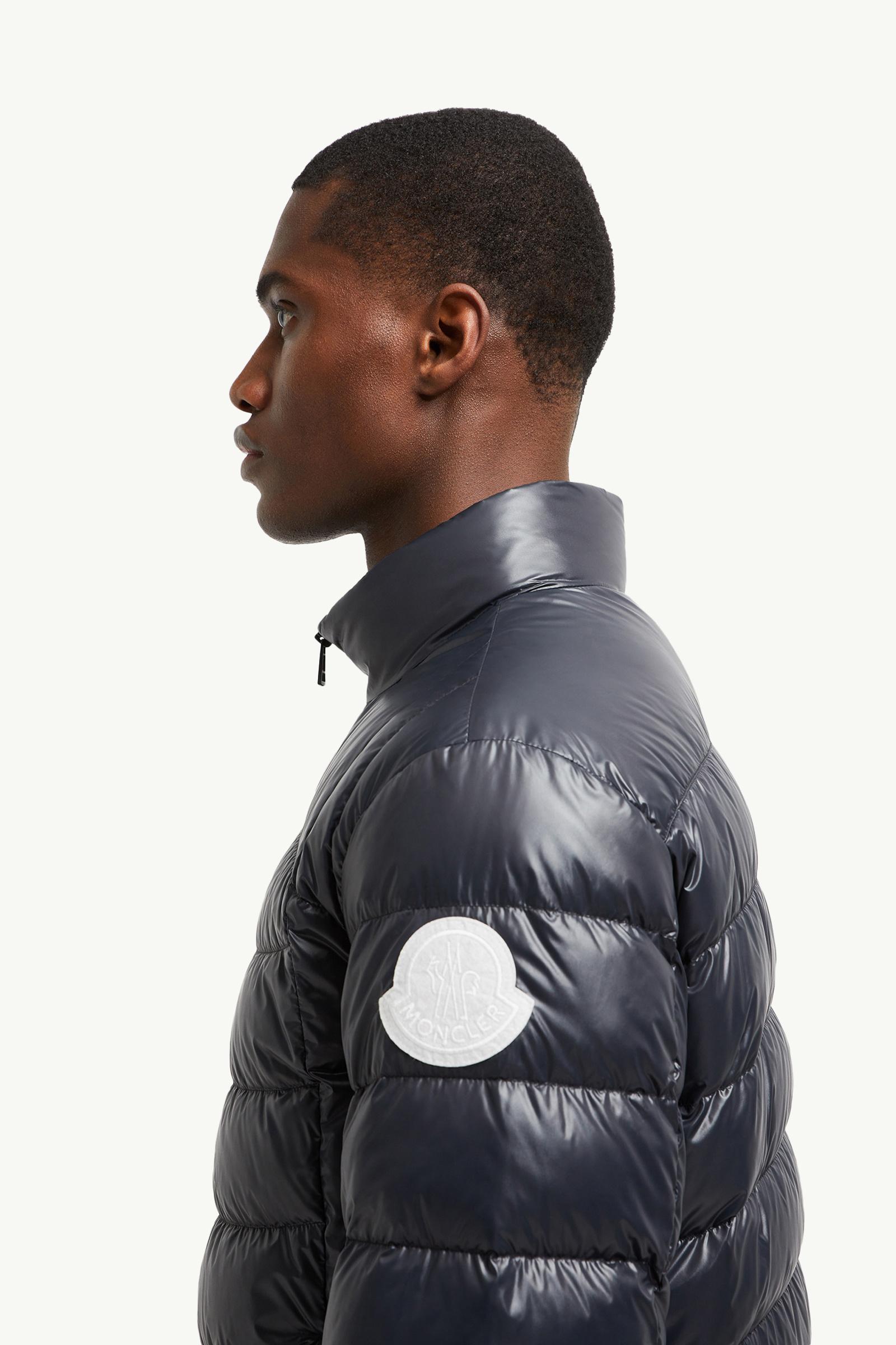 Galeso Hooded Curvy-Quilted Short Down Jacket Men Gray Moncler 1