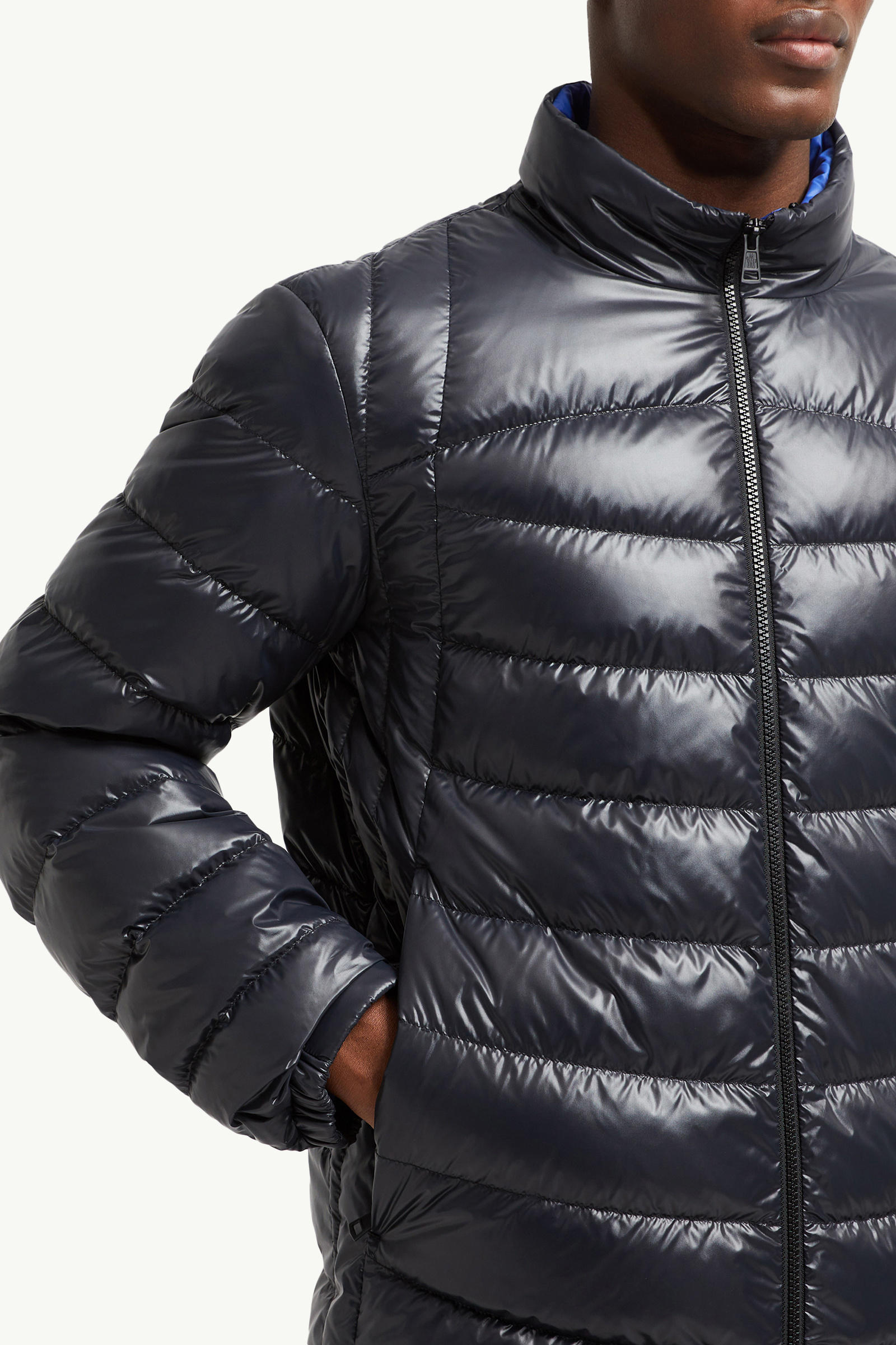 Galeso Hooded Curvy-Quilted Short Down Jacket Men Gray Moncler 5