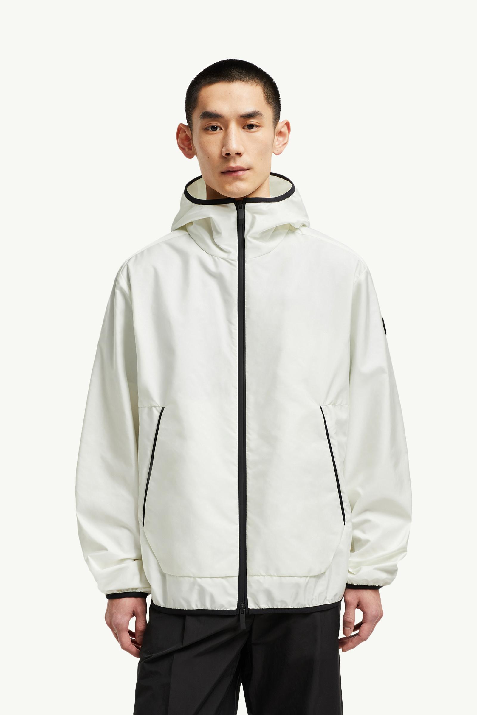 MONCLER ナイロンジャケット ウィンドブレーカー オフホワイト White Ivory Granier Hooded Windbreaker - Windbreakers & Raincoats