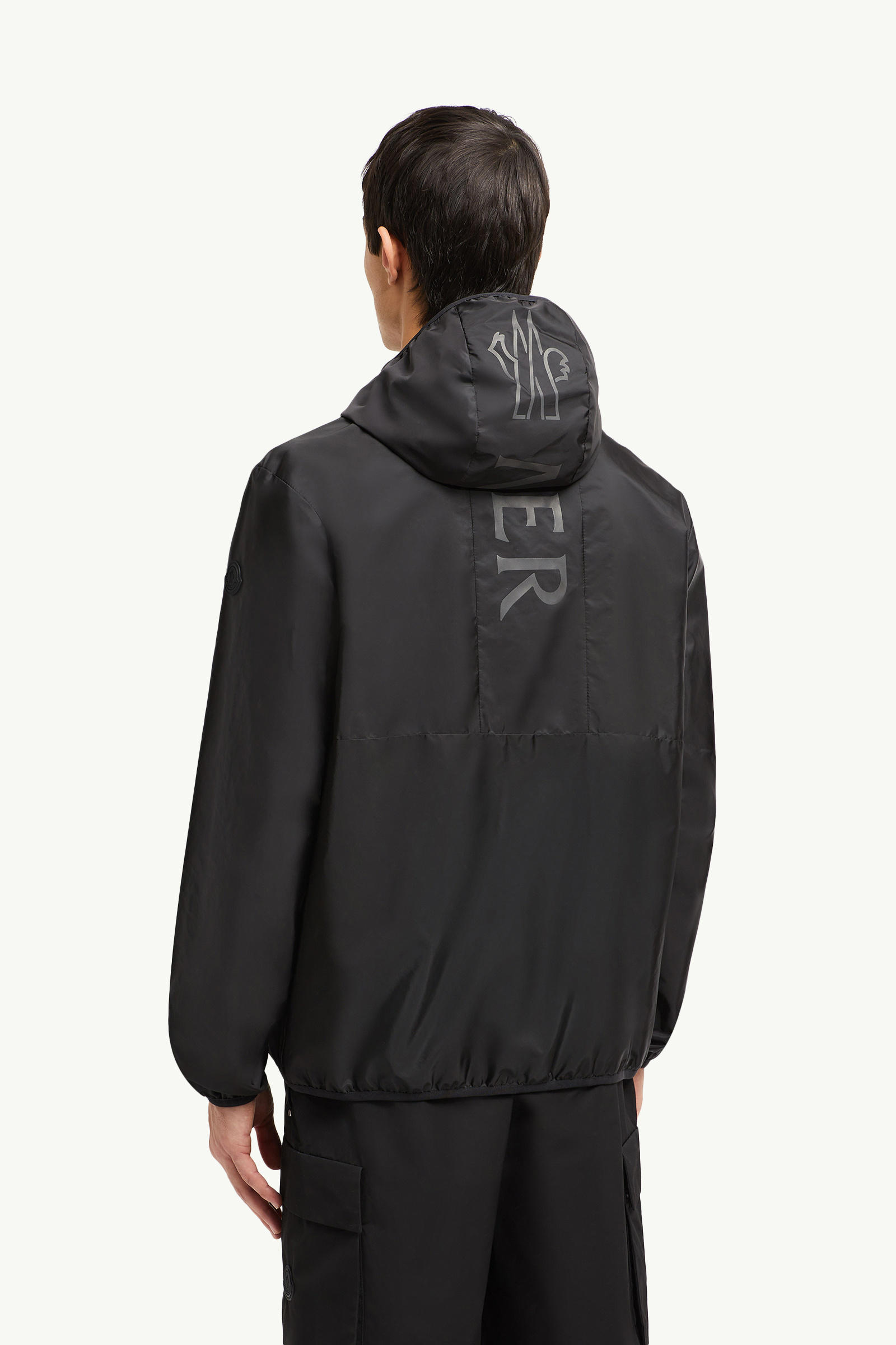 Granier男士连帽夹克外套 男士 黑色 Moncler 4