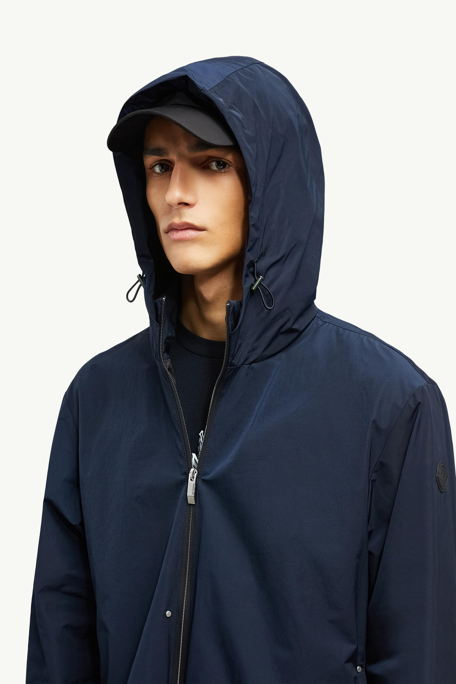 Lacha Hooded Windbreaker Men Navy Blue Moncler 1