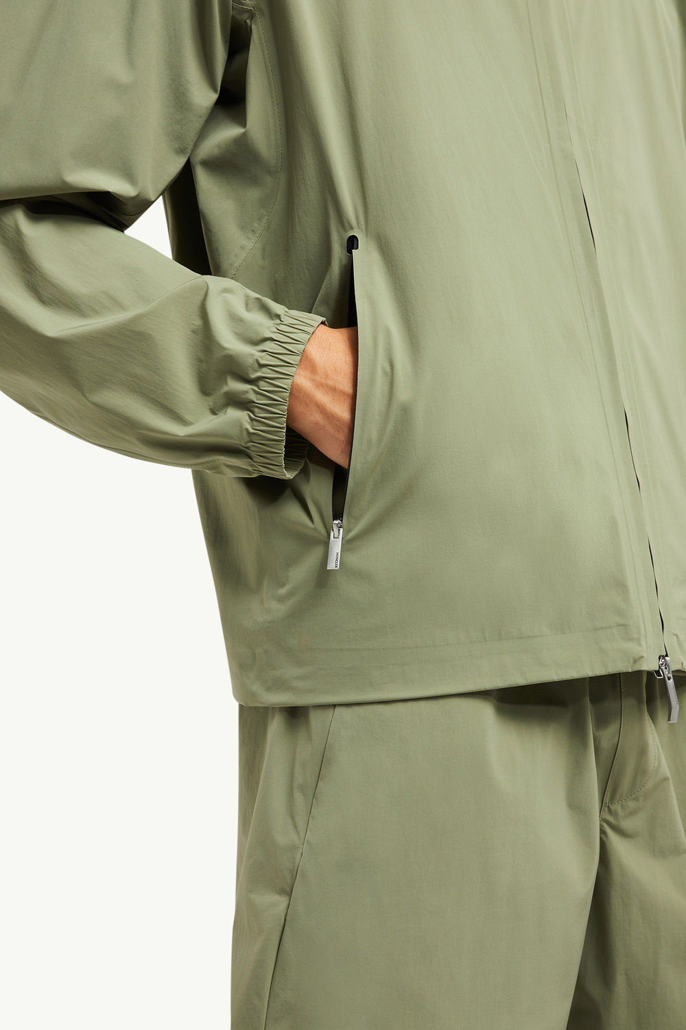 Chalvine Hooded Jacket Men Sage Green Moncler 6