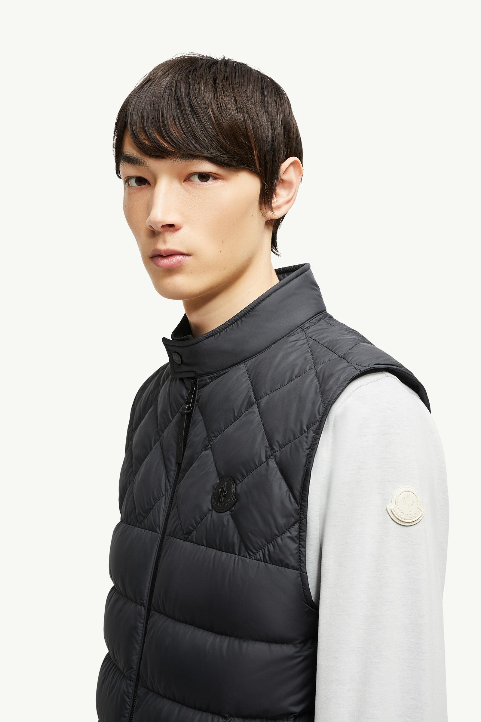 Arcalod Diamond-Quilted Down Gilet Men Black Moncler 1