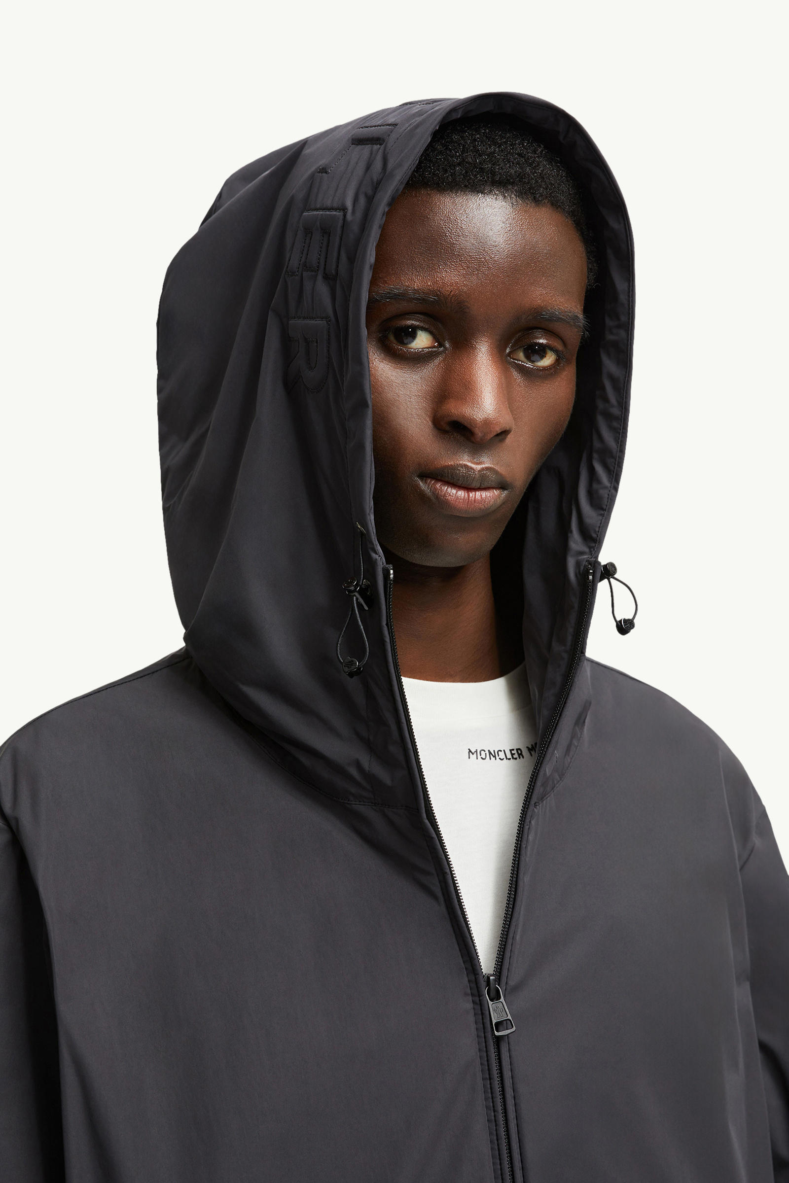 Sassiere Hooded Jacket Men Black Moncler 7