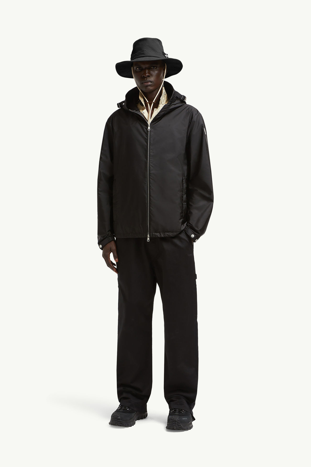 Cortavientos con capucha Remoray Hombre Negro Moncler 0