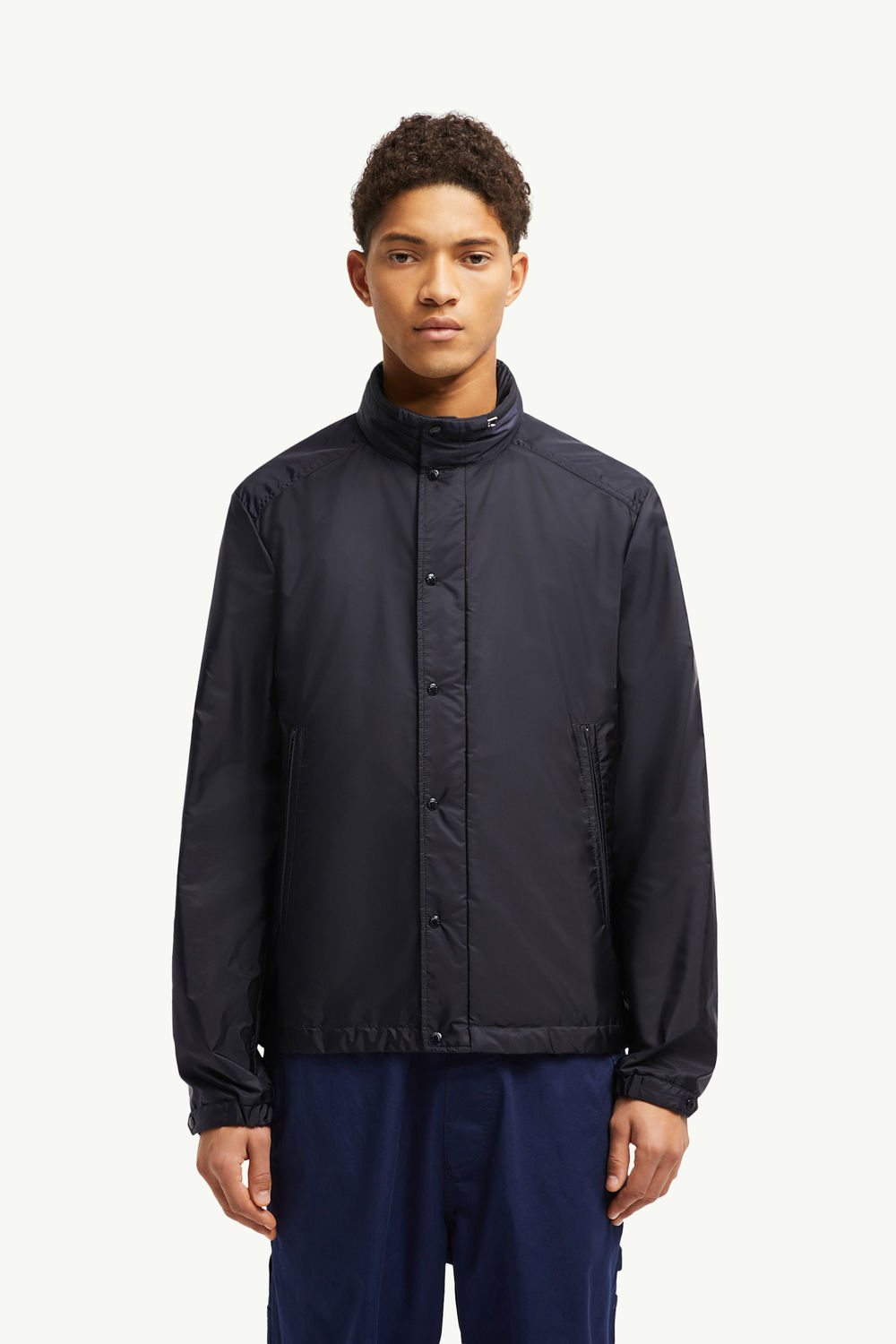 Montriond Hooded Windbreaker Men Navy Blue Moncler 3