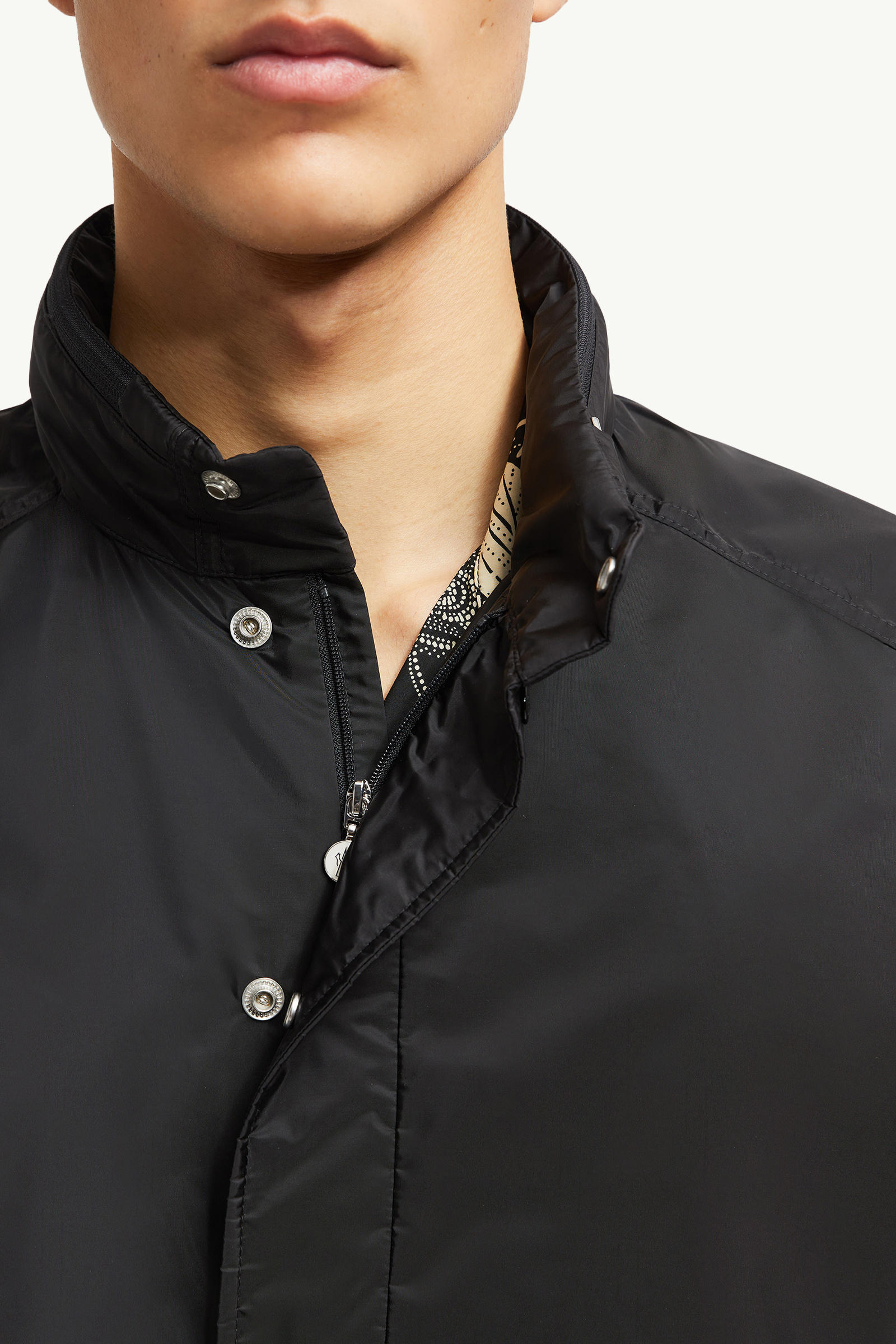 Montriond Kapuzenjacke Windbreaker Herren Schwarz Moncler 5